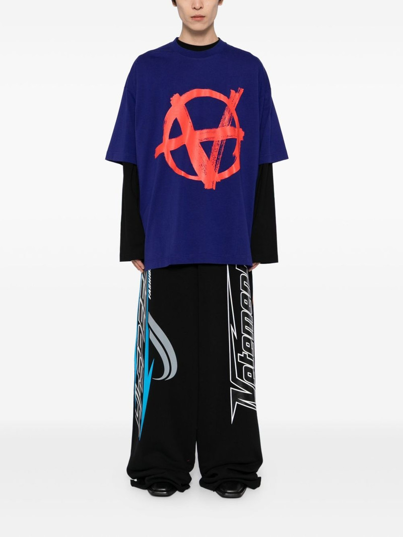 VETEMENTS graphic-printed T-shirt outlook