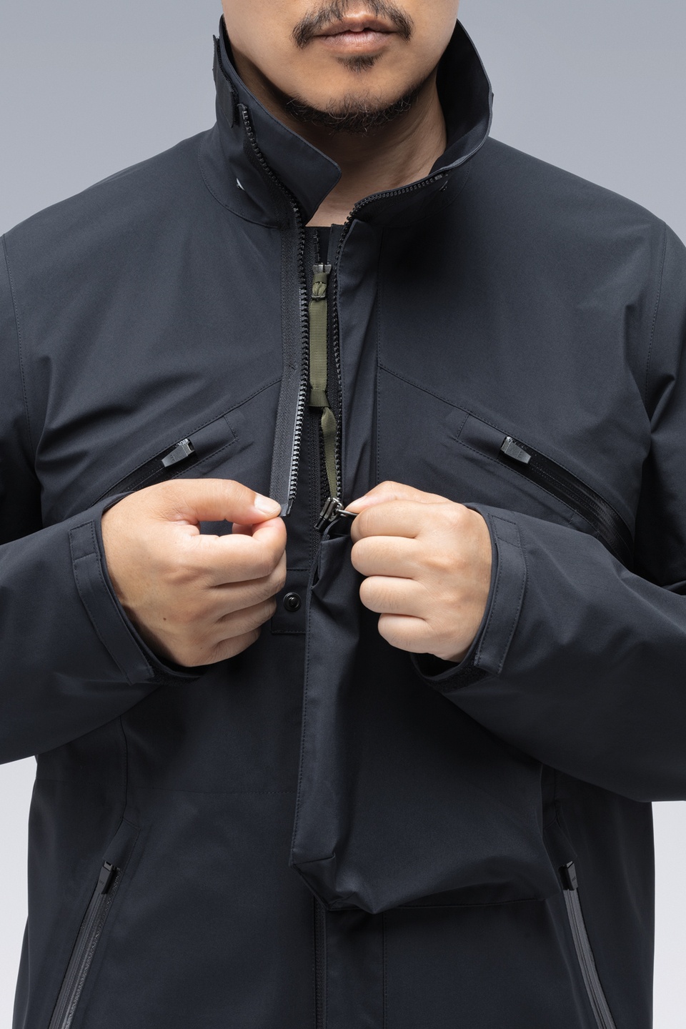 J1L-GT 3L Gore-Tex® Pro Interops Jacket Black - 26