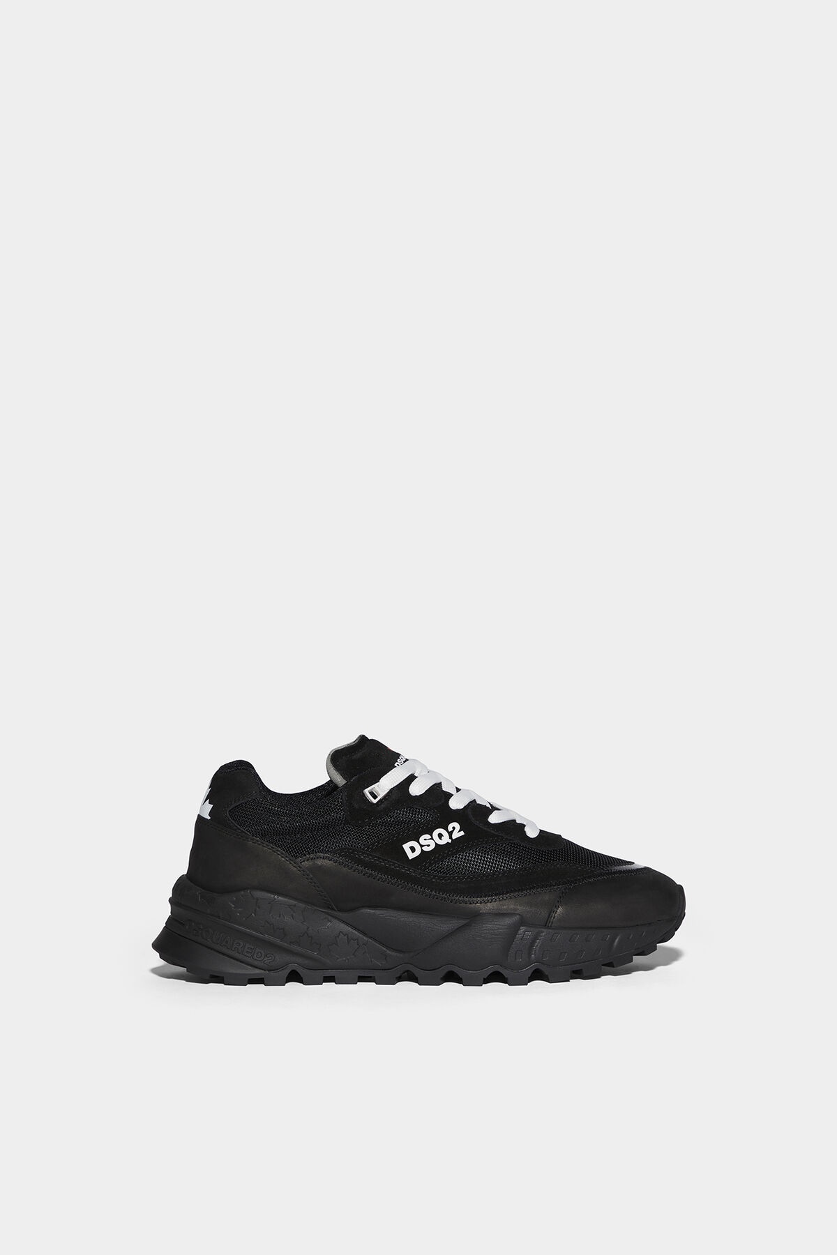 FREE SNEAKERS - 1