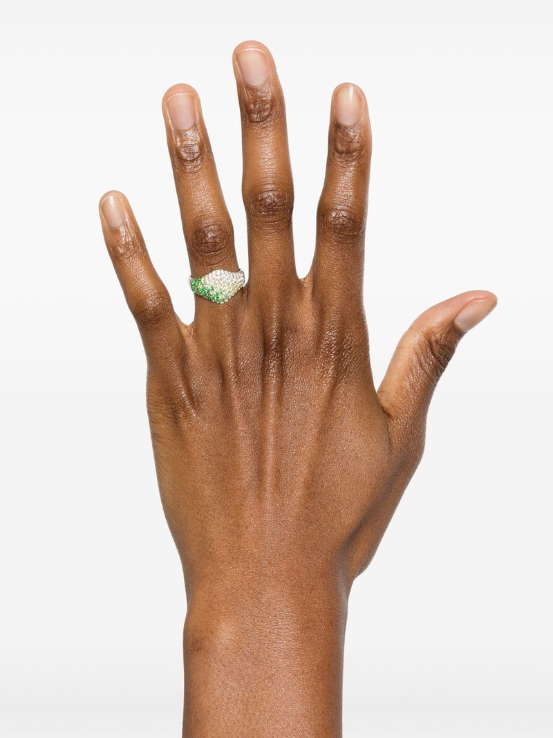 TOM WOOD Mini Oval cocktail ring outlook