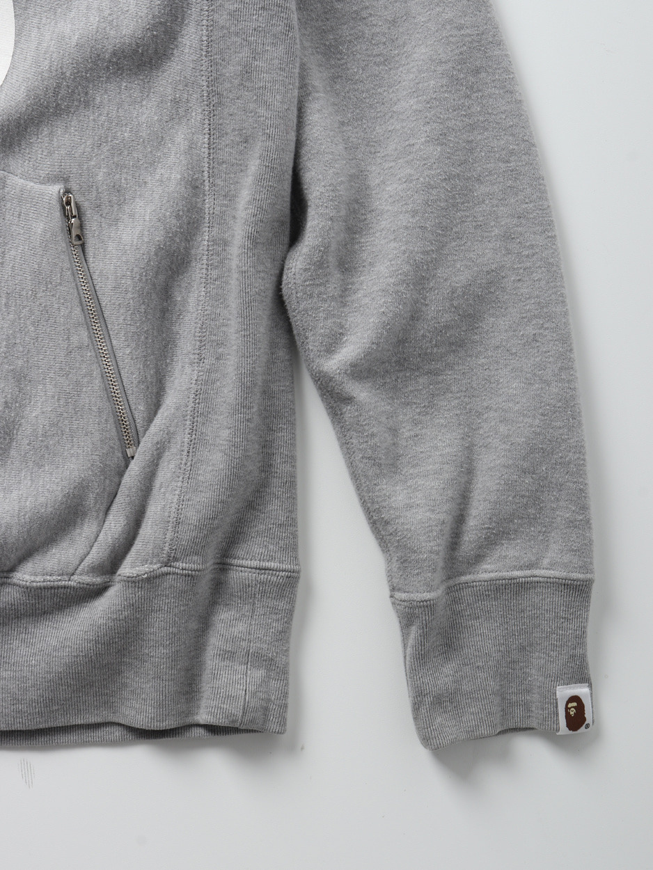 A BATHING APE - 6