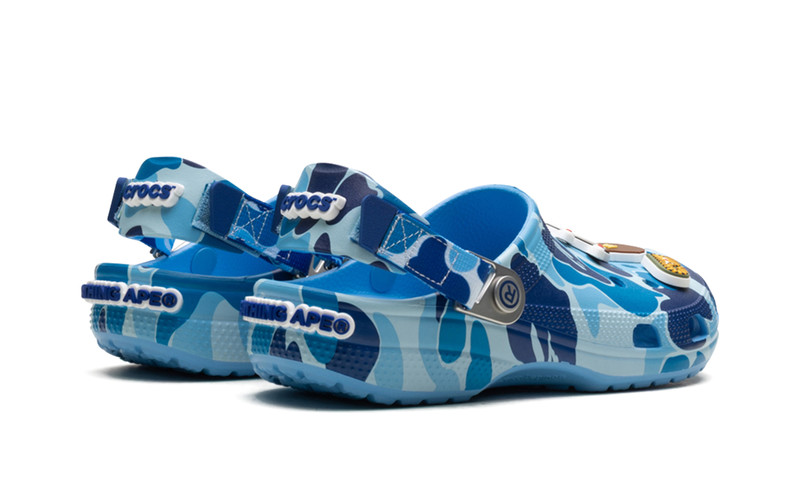 A BATHING APE® Clog "Croc - Oxygen" outlook
