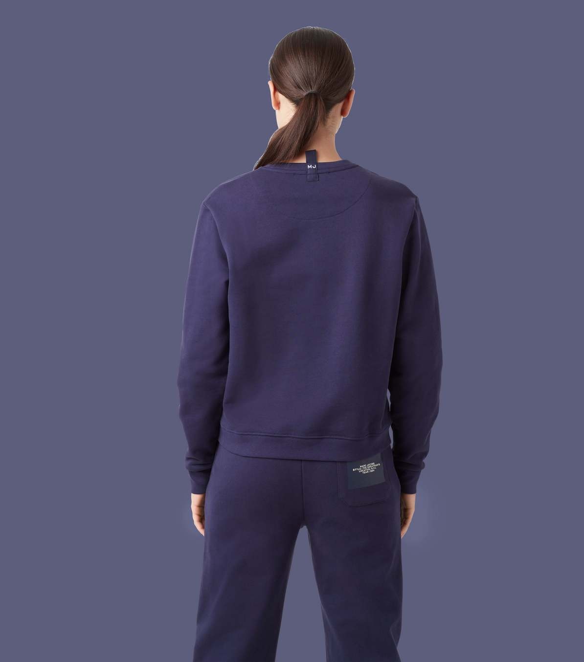 THE SWEATSHIRT - 4