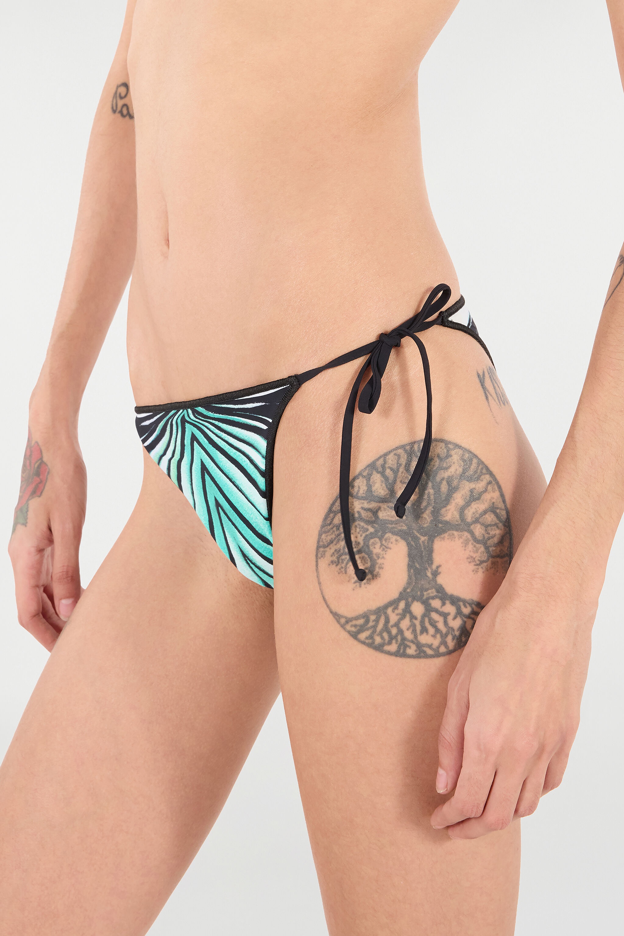 Ray Of Sea Print Swimsuit Bottom - 6
