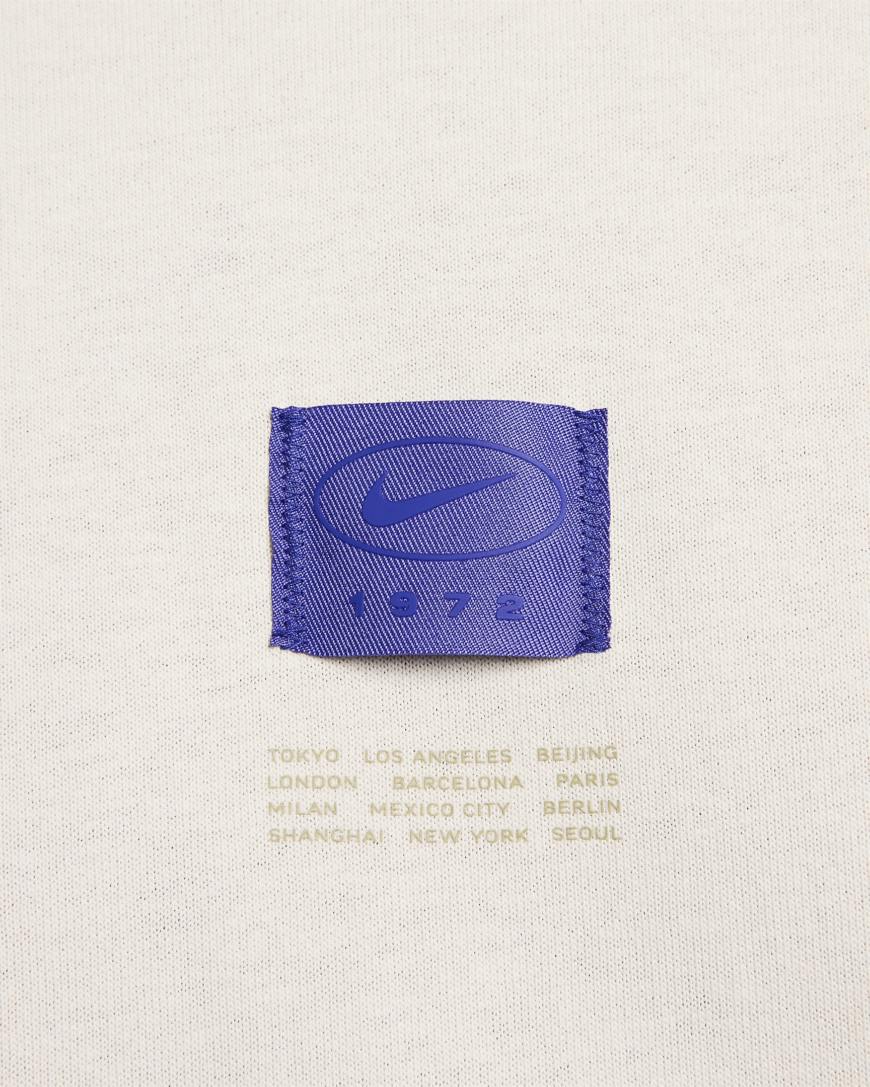 Nike Sportswear Men's Max90 T-Shirt - 9