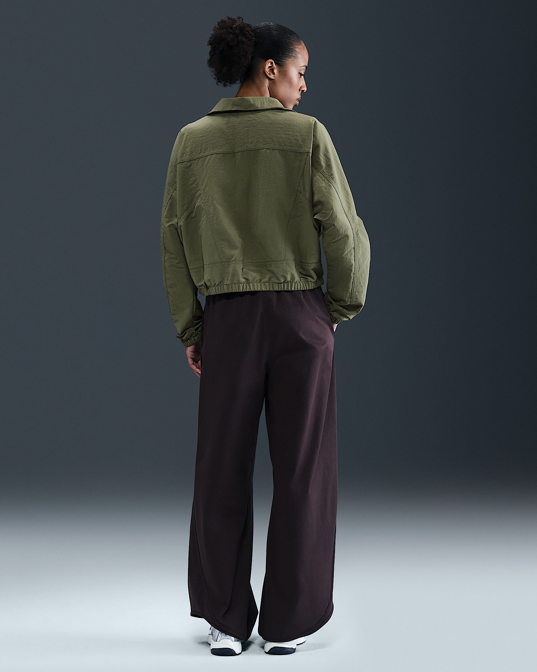 Nike Sportswear Everything Wovens Women's Oversized Repel UV Protection Jacket - 5