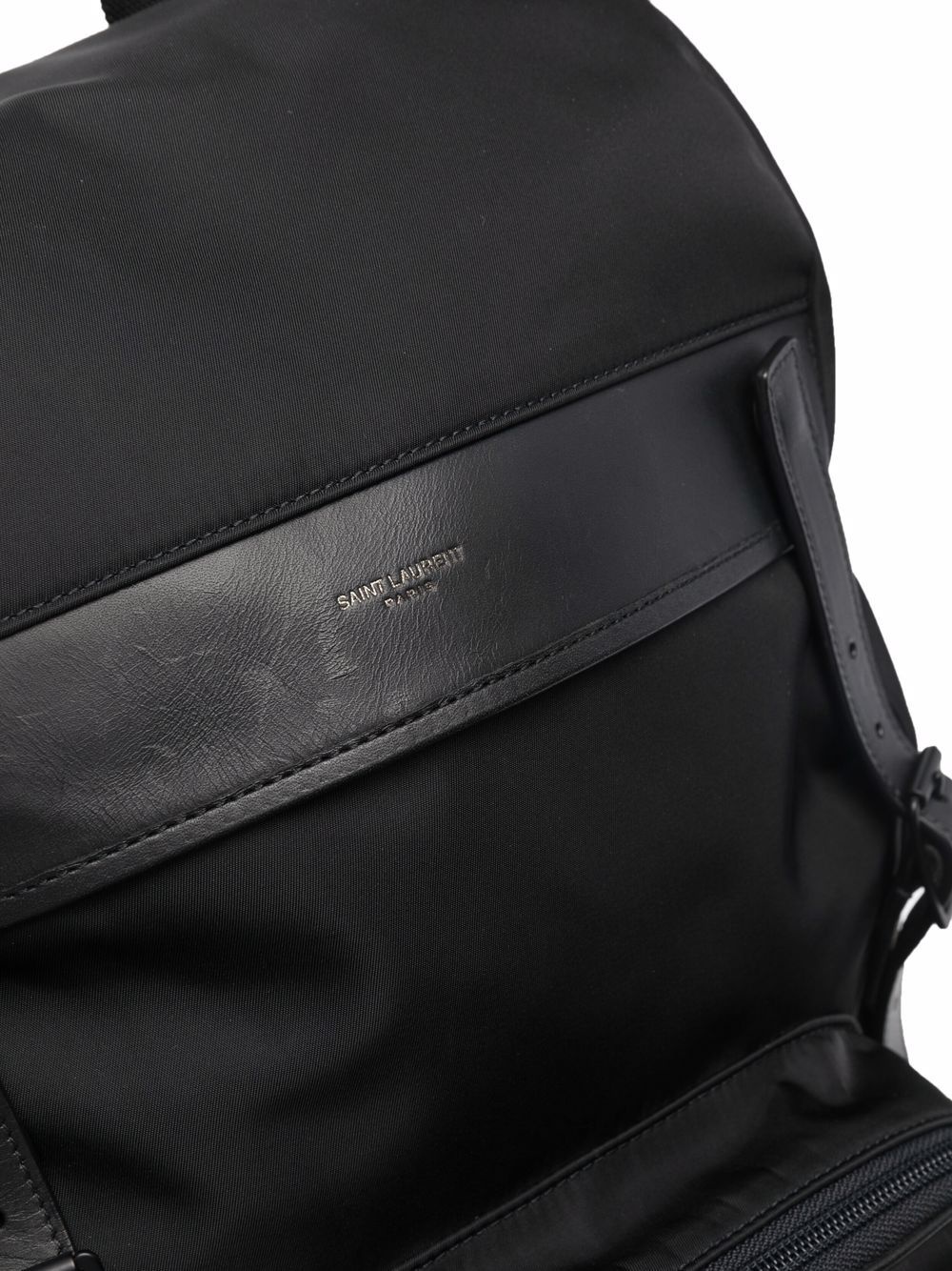 City flap backpack - 3