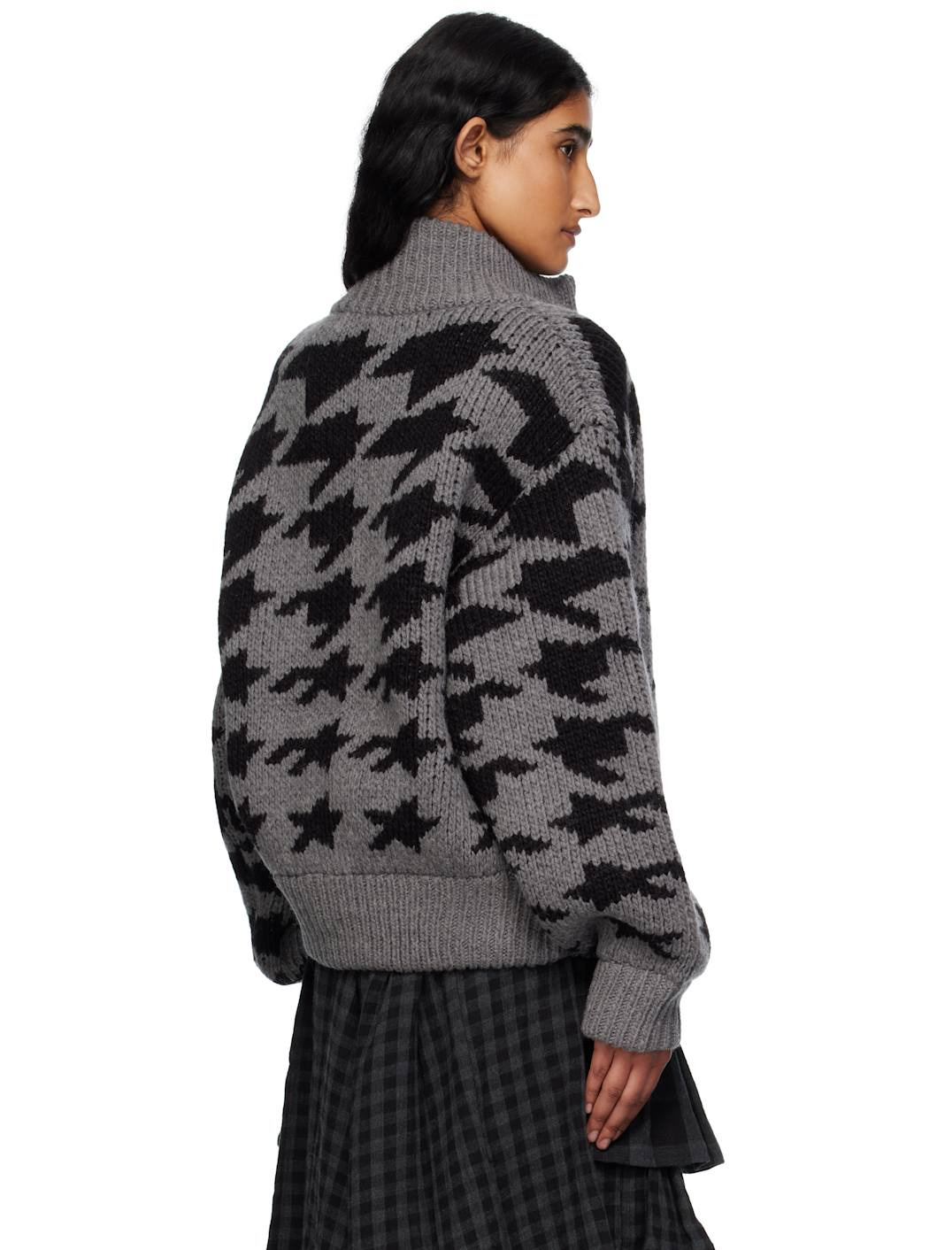 Gray Hound's Tooth Star Cowichan Cardigan - 3