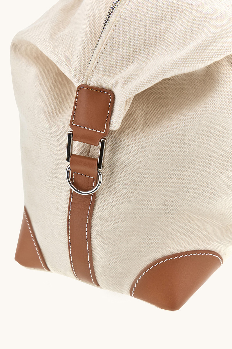 TRAVEL BAG IN CANVAS WITH LEATHER DETAILS 6