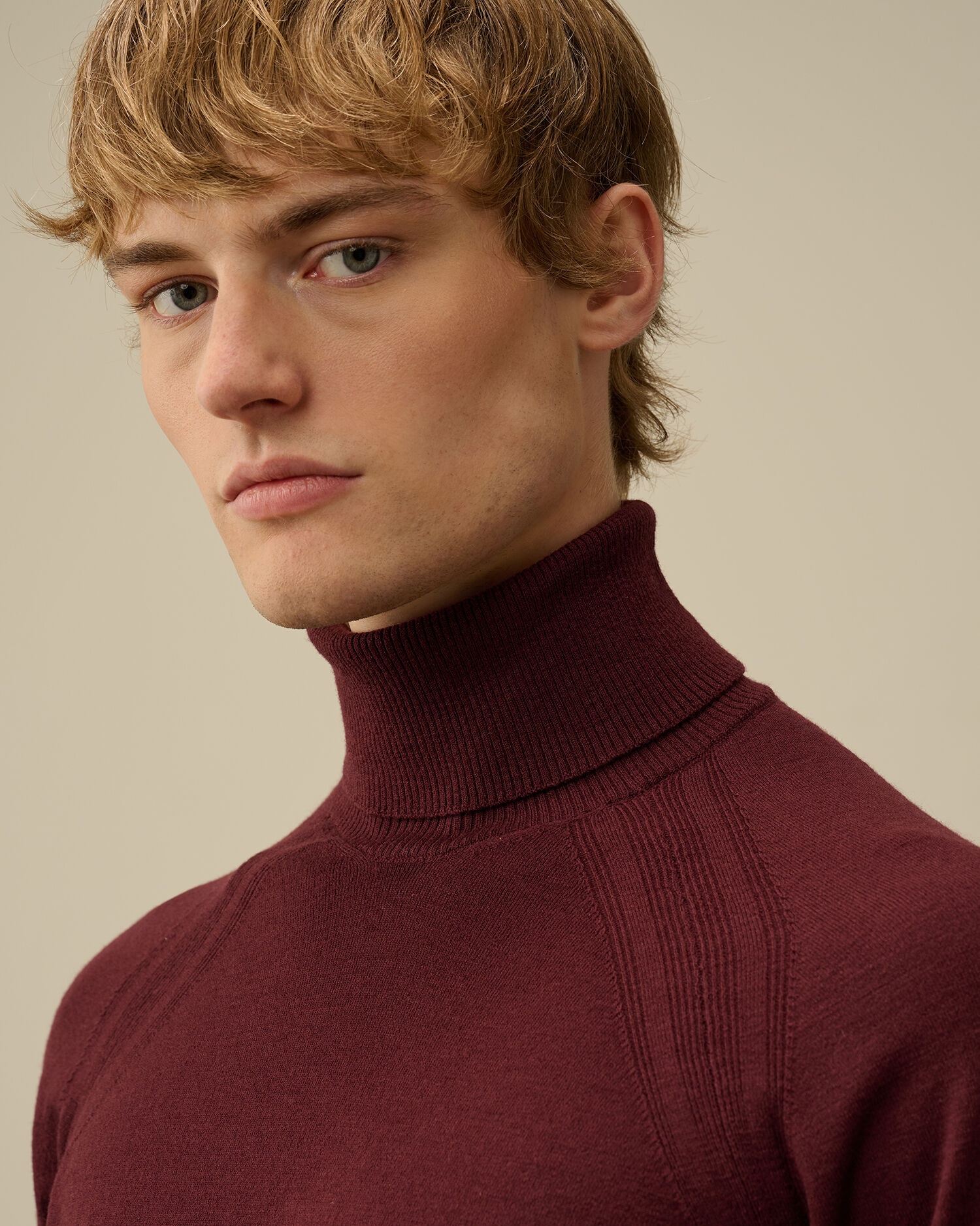 Extra Fine Merino Wool Turtleneck Knit - 5