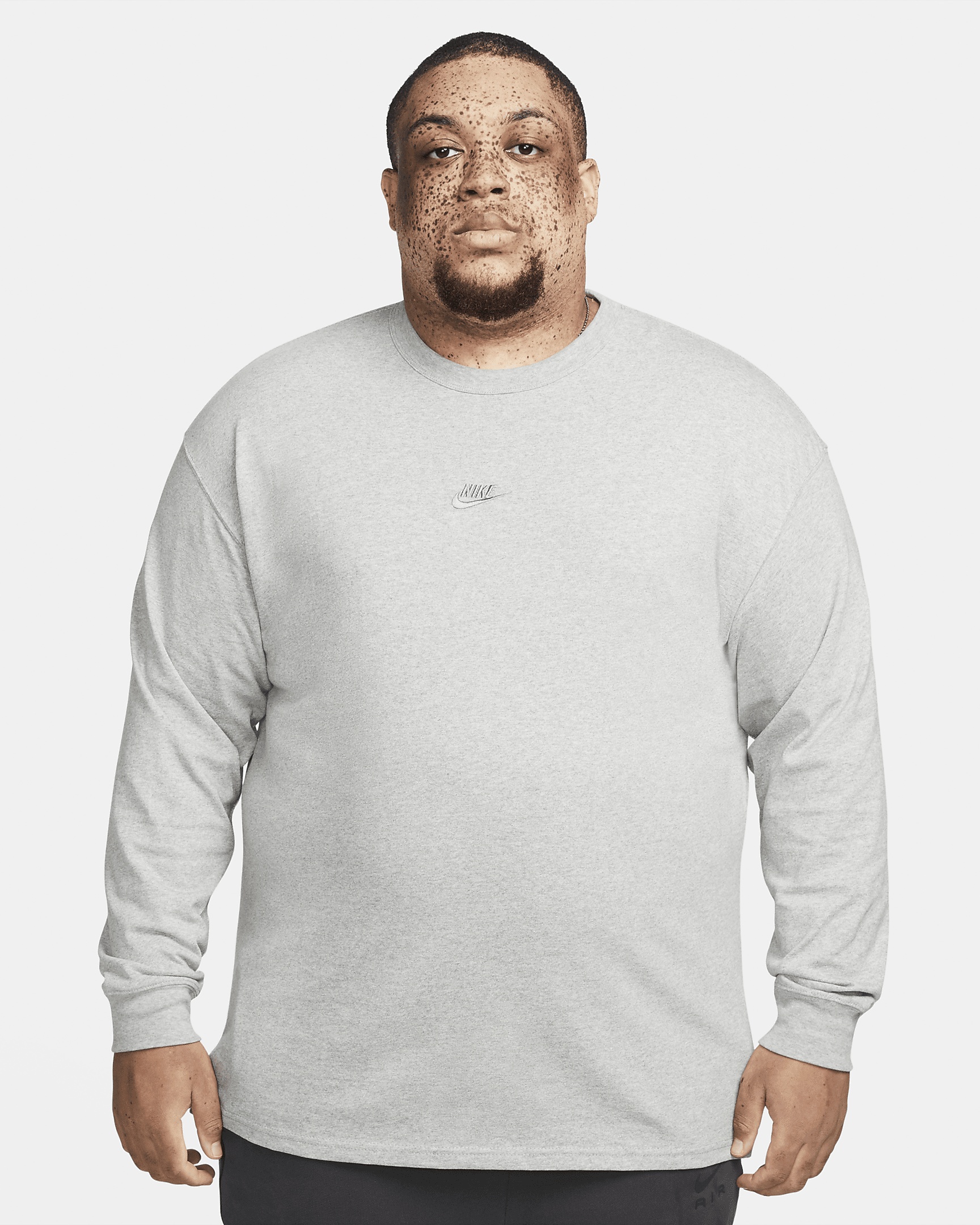 Nike Sportswear Premium Essentials Men's Long-Sleeve T-Shirt - 6