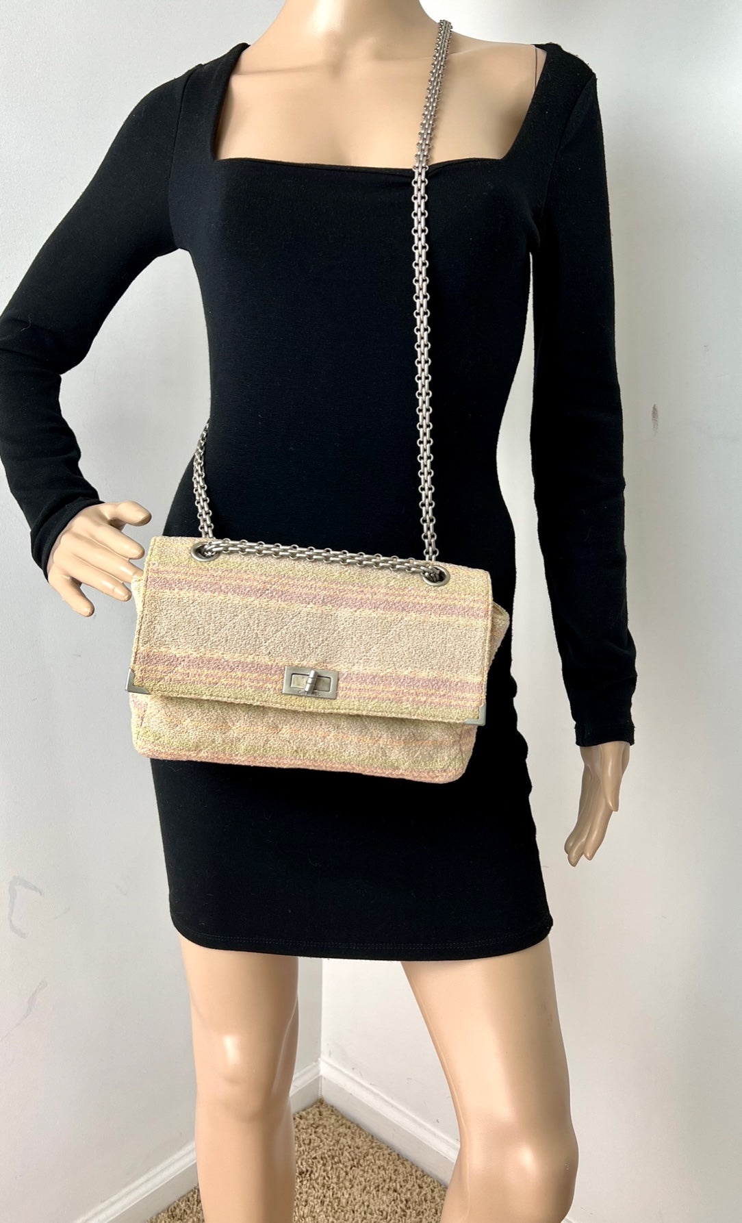 Chanel 2.55 Reissue 225 Single Flap Pink Multicolor Cotton Tweed Shoulder Bag - 5