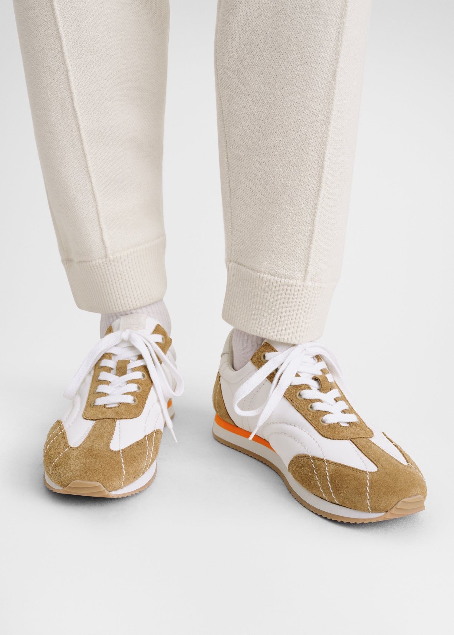 The Sport Sneaker white/tan - 2