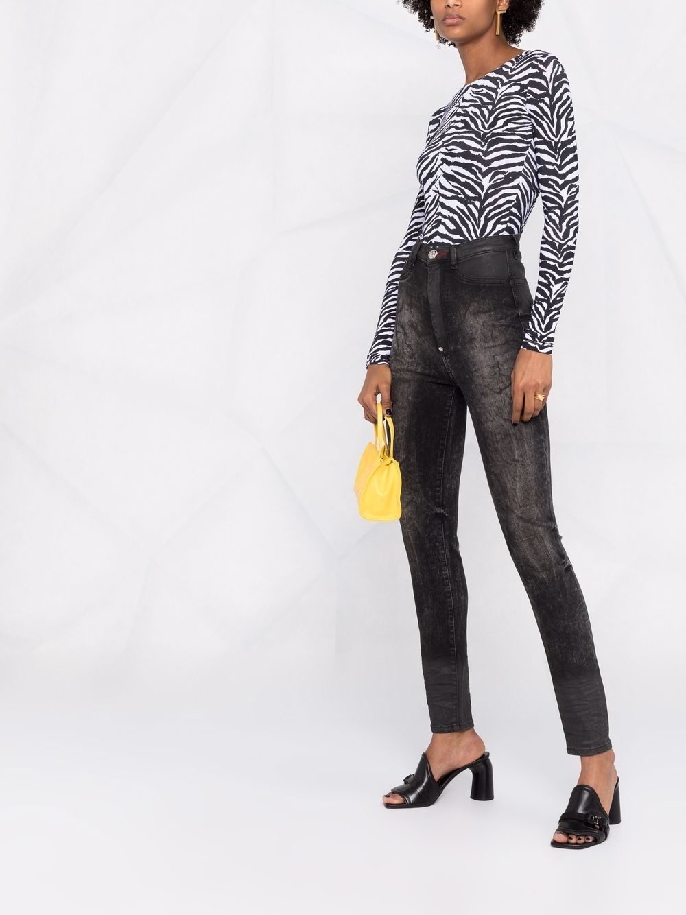 stonewashed super high-waisted jeggings - 6