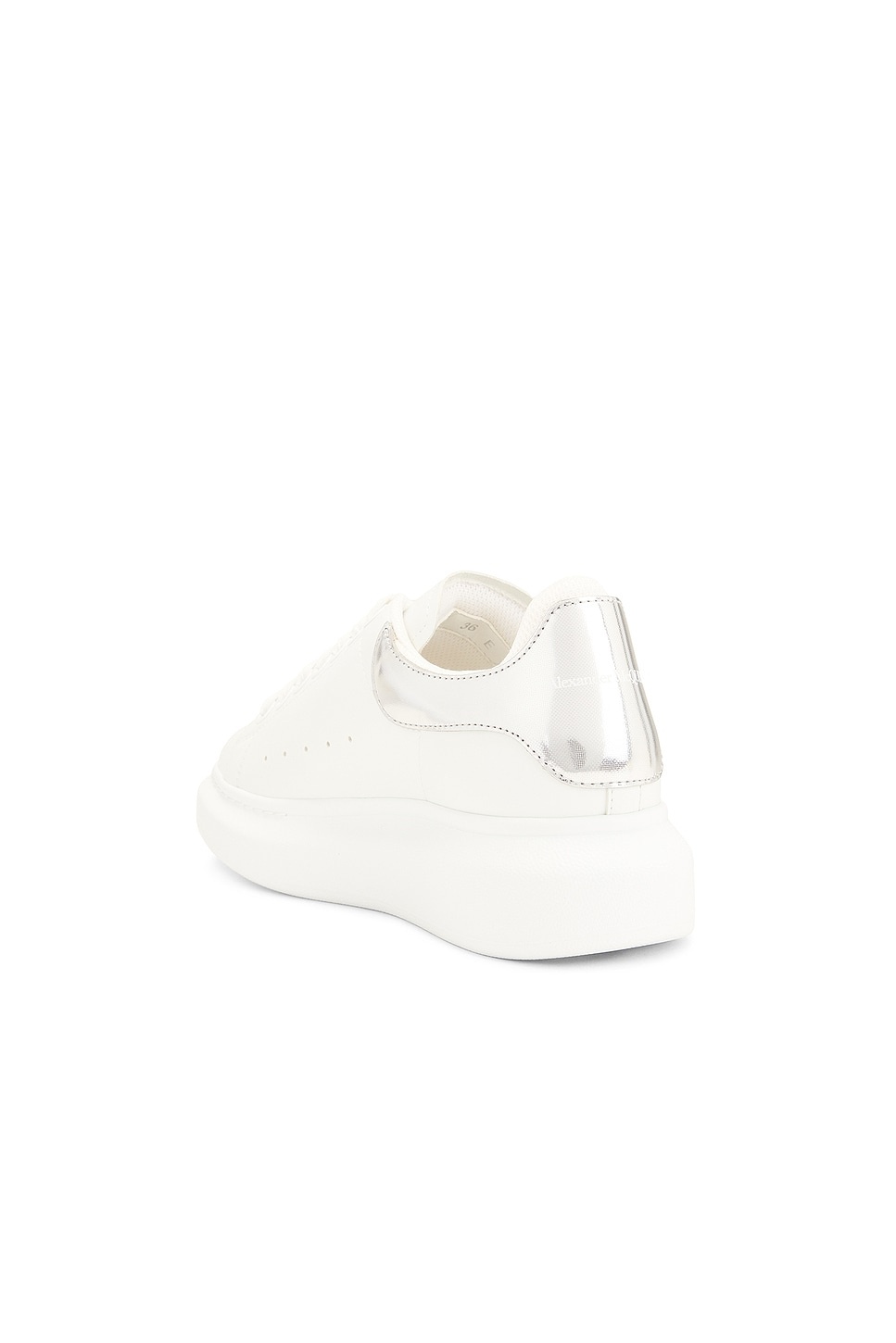 Oversized Sneaker - 3
