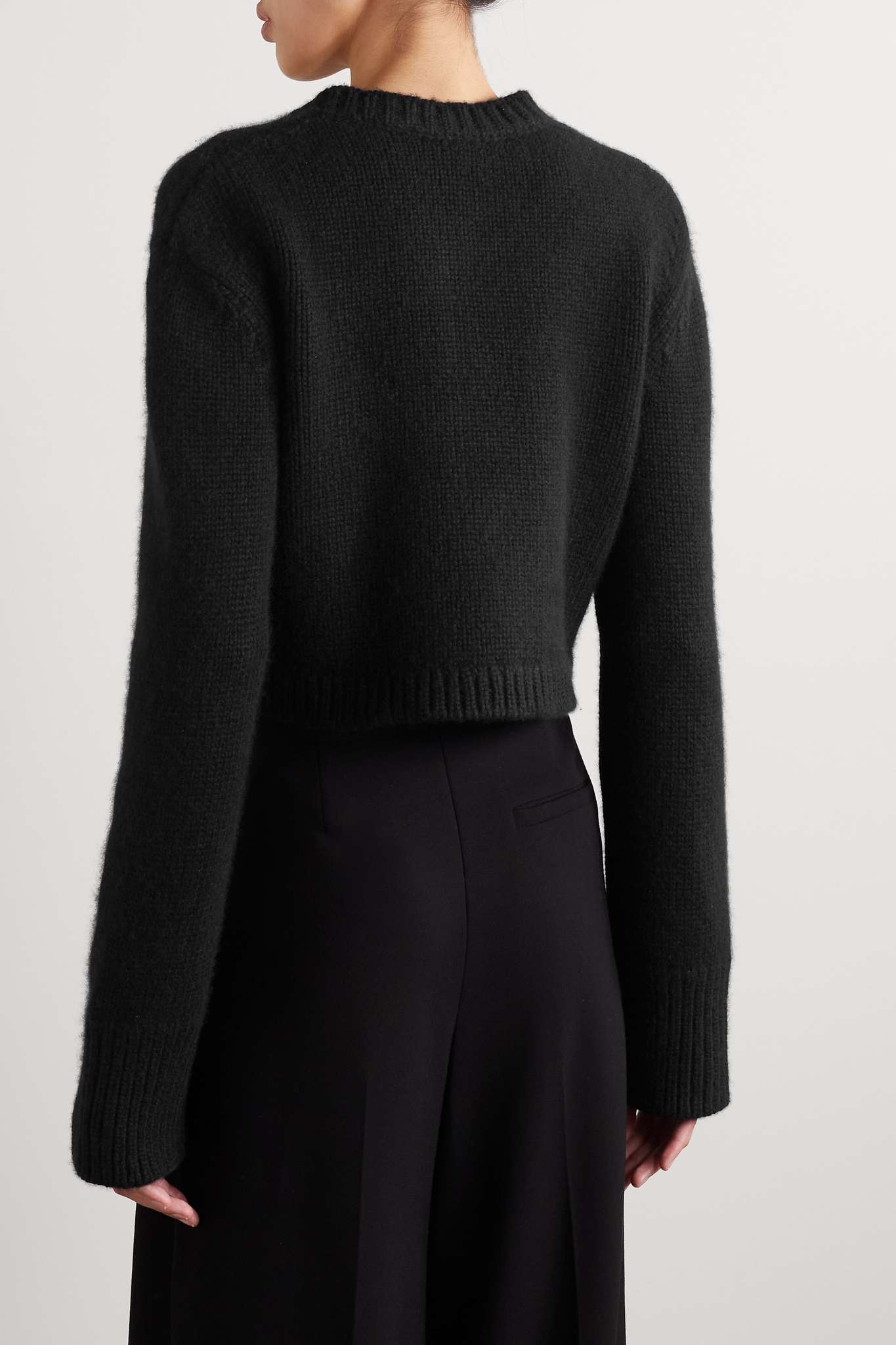 KHAITE Alaska cropped cashmere cardigan - Black