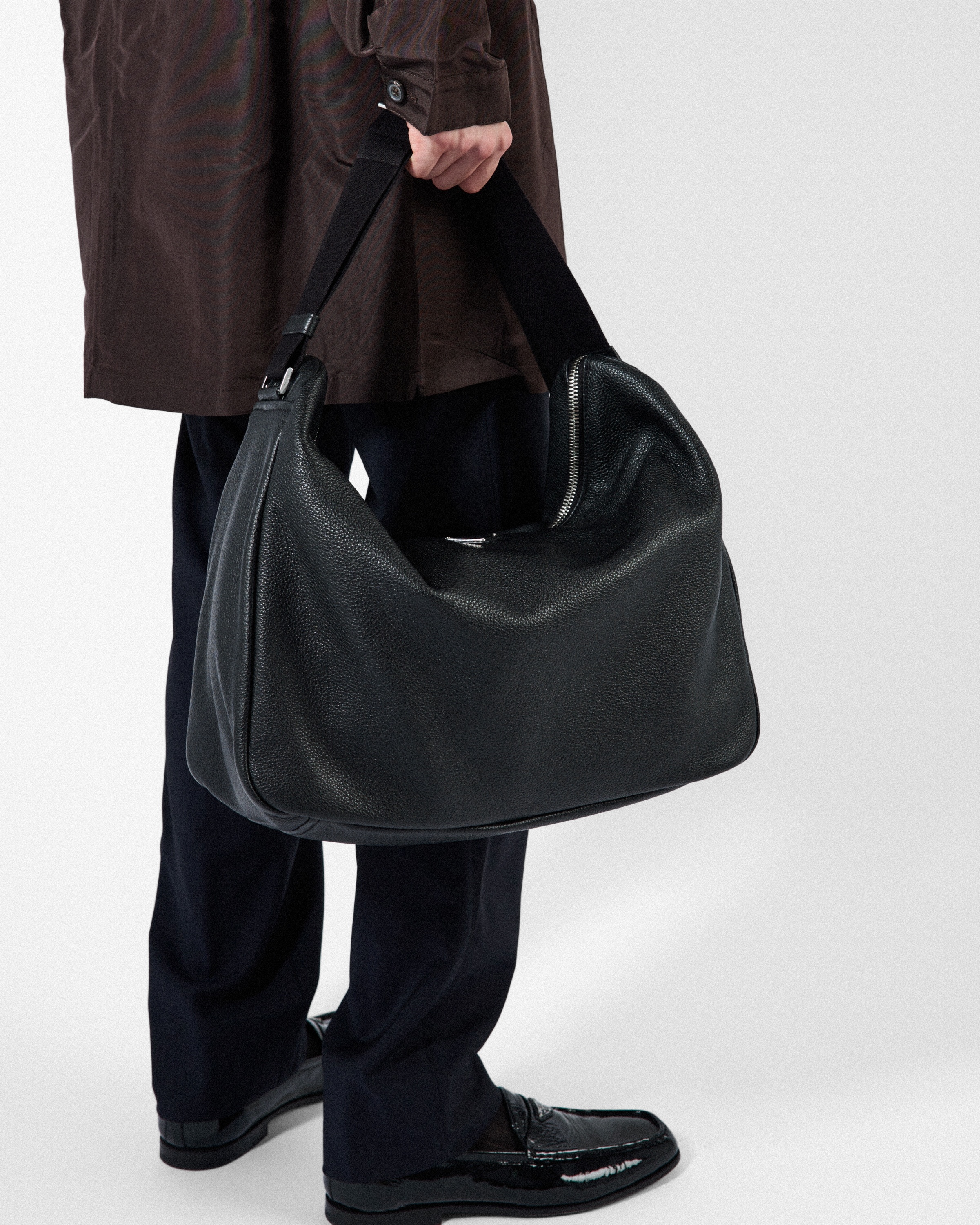 Leather shoulder bag - 8