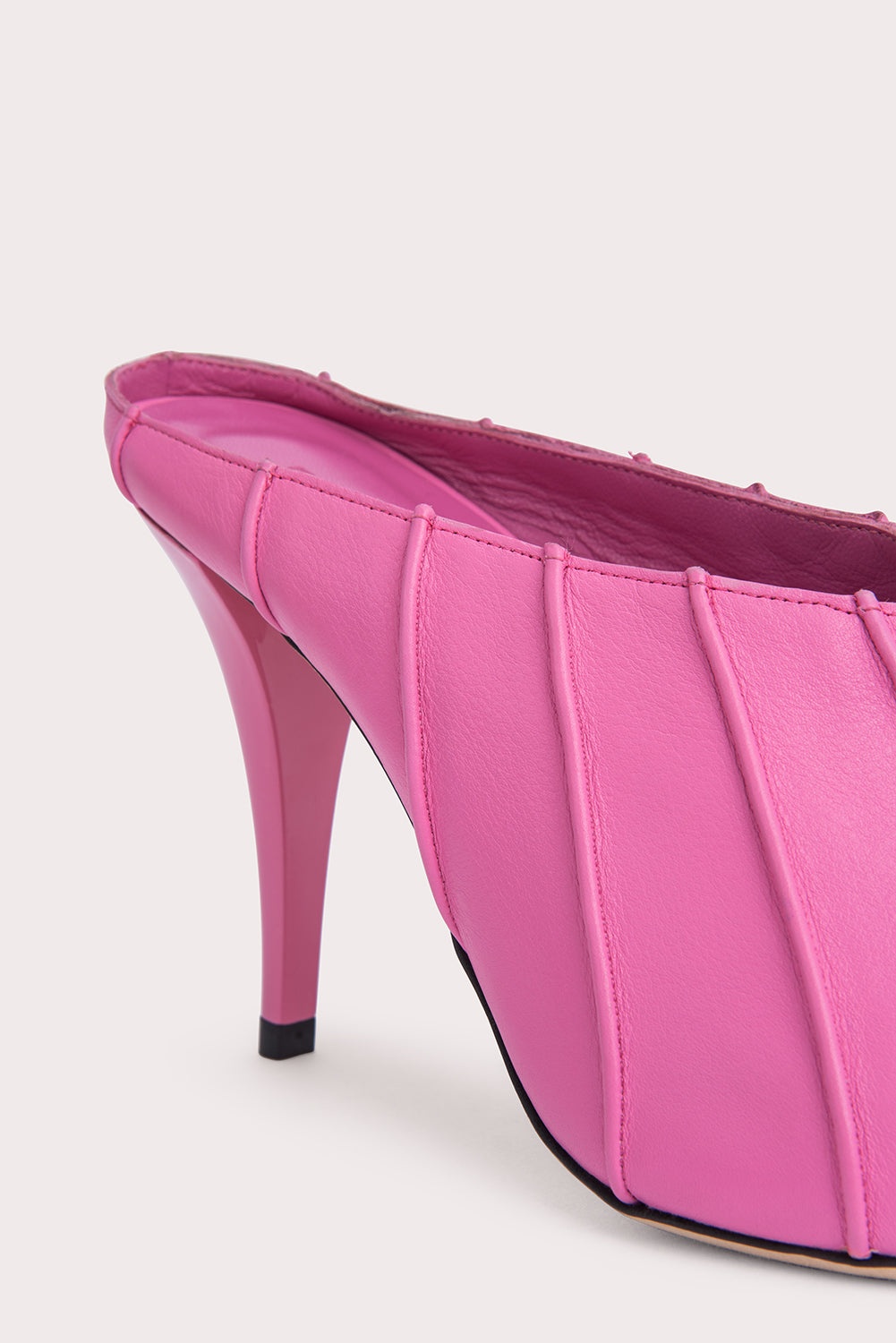 Trish Lipstick Nappa Leather - 6