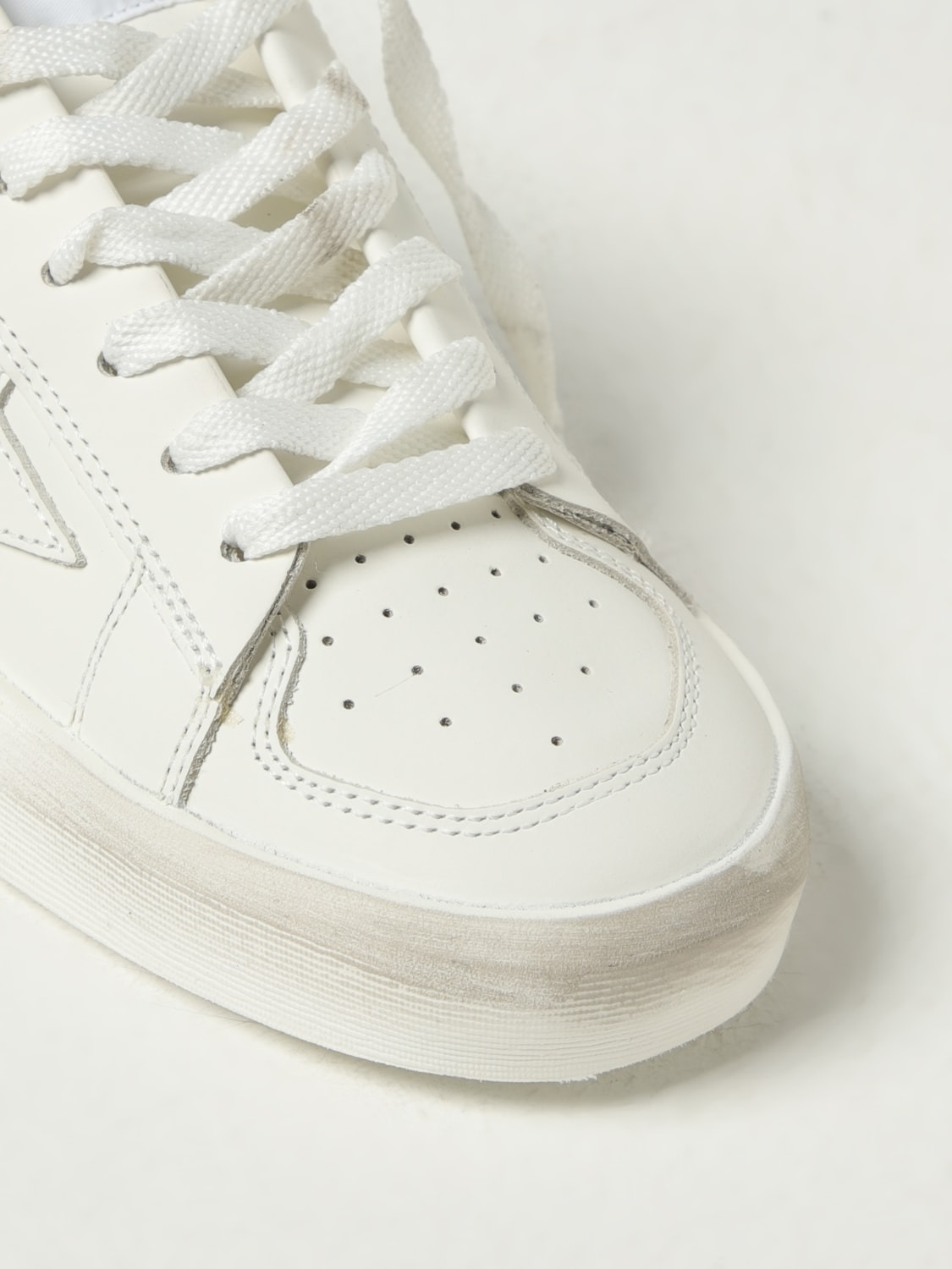 Stardan Golden Goose sneakers in worn leather - 4