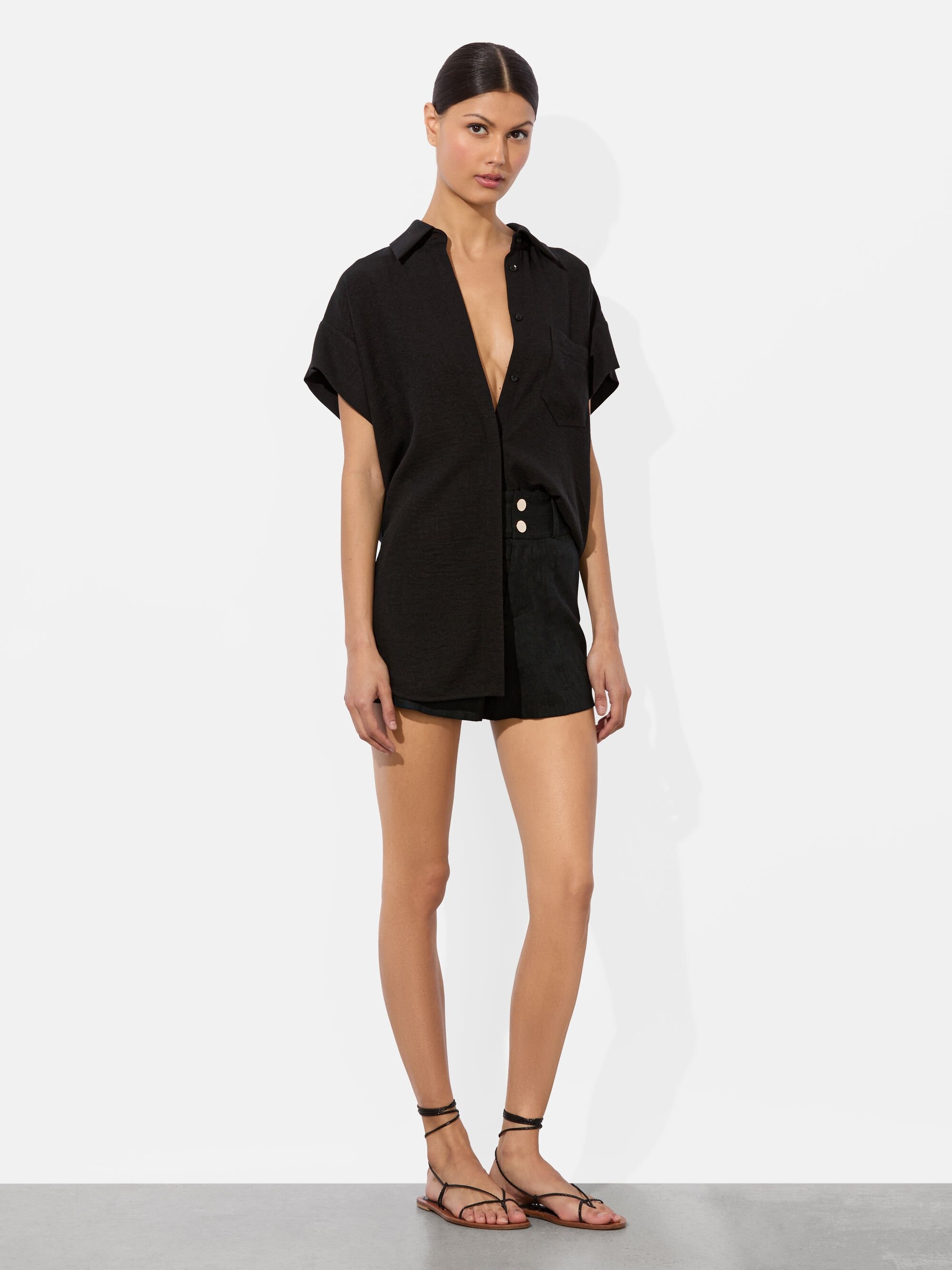 FINELY SHORT SLEEVE BUTTON DOWN - 5