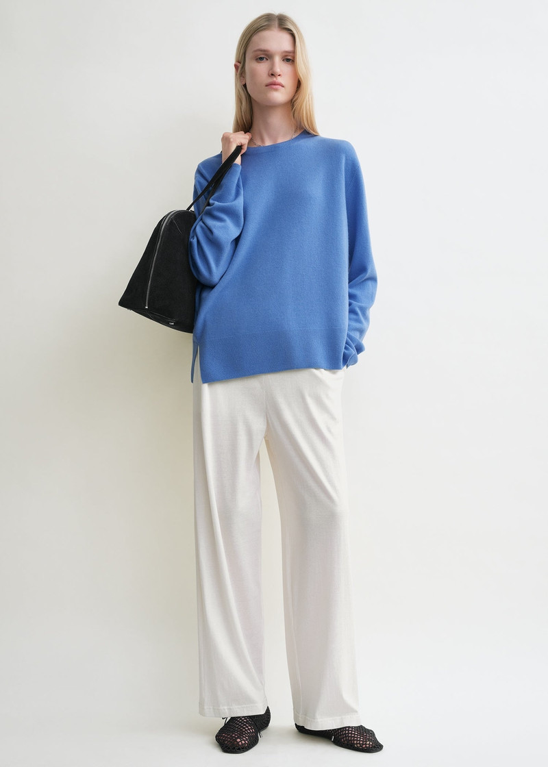 Totême Crew-neck cashmere knit cornflower outlook
