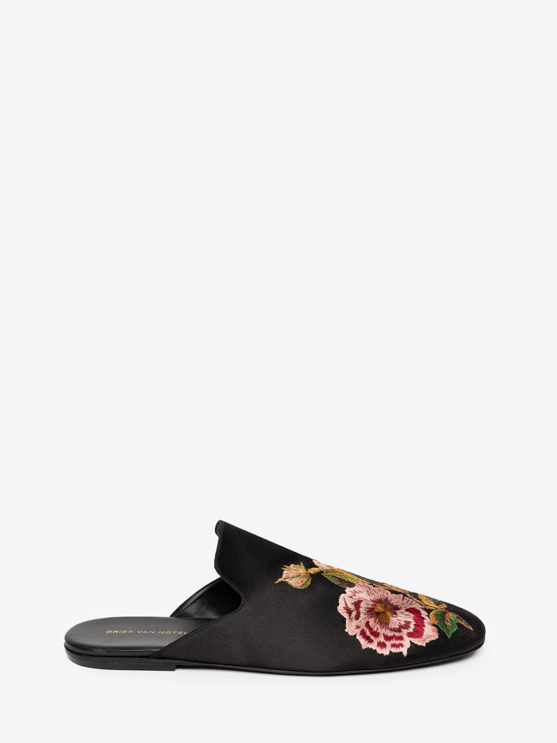 EMBROIDERED MULES 1