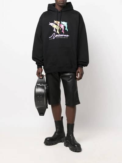 VETEMENTS graphic-print hoodie outlook