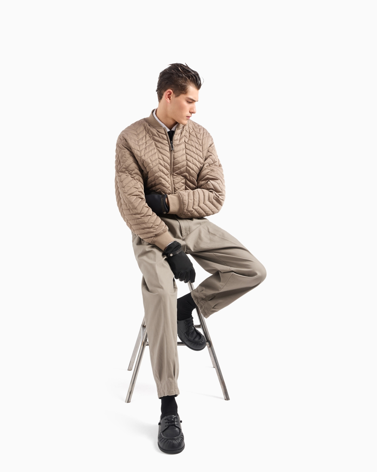 Reversible bomber jacket in quilted technical satin - 4