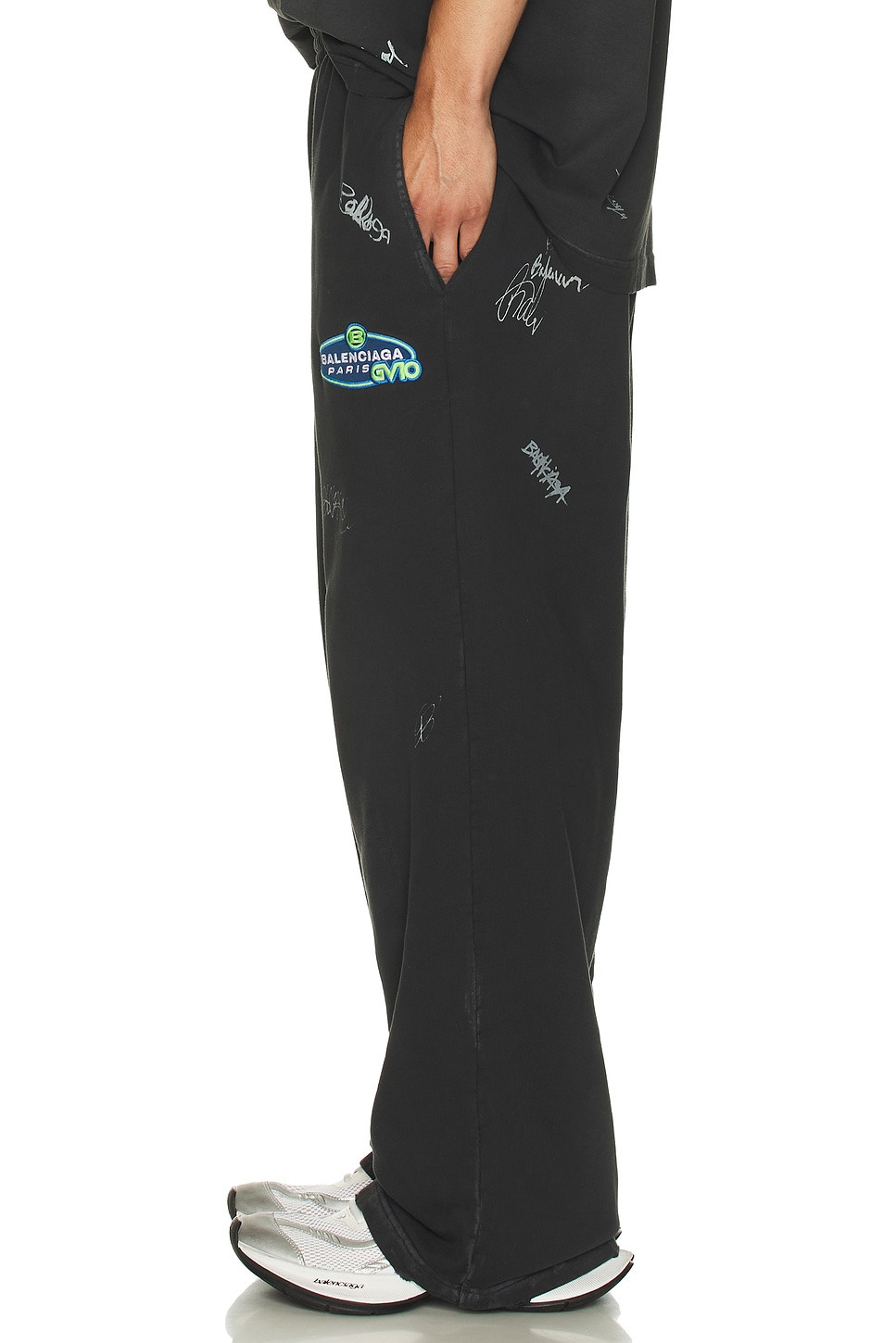 Baggy Pants - 6