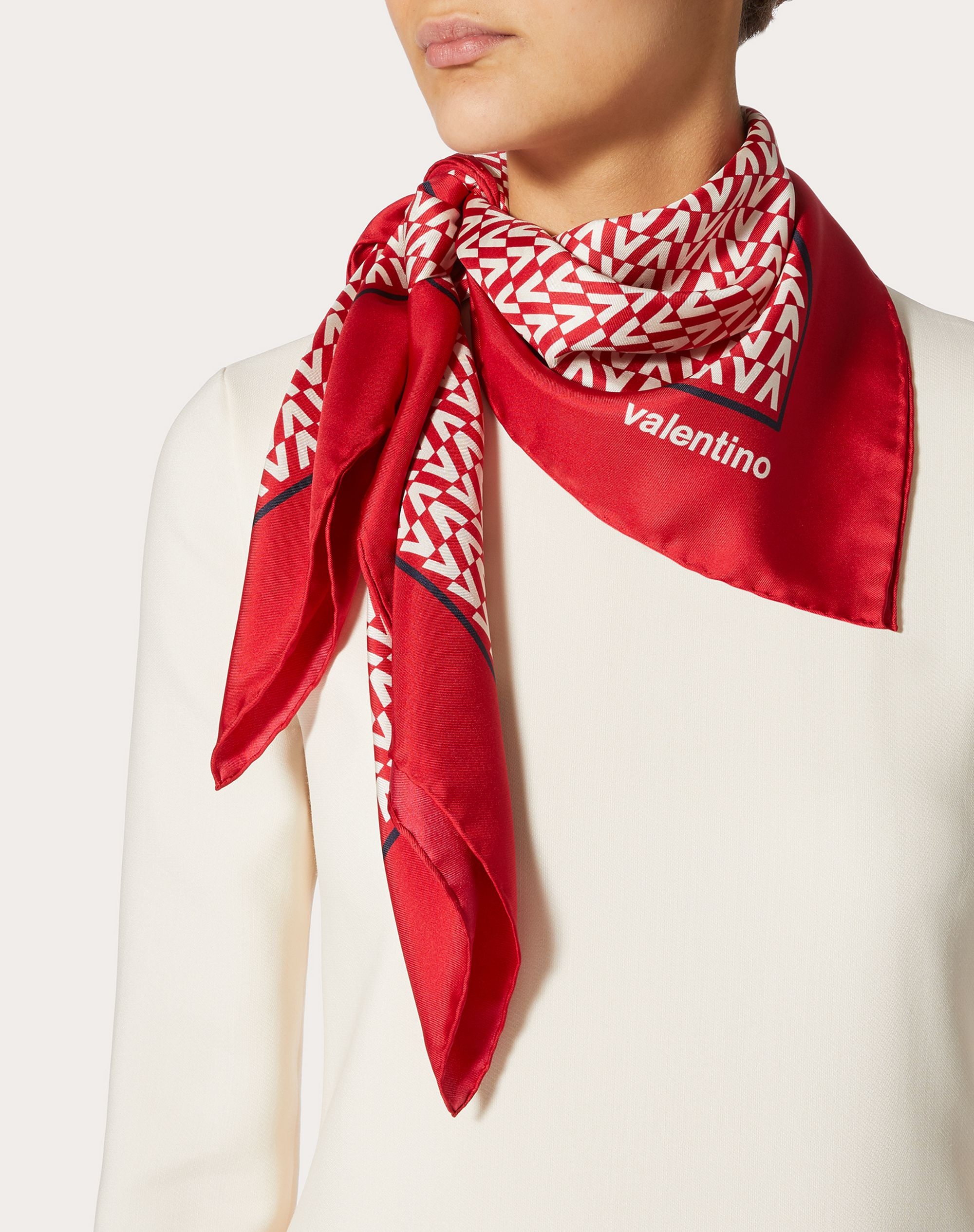Optical Valentino print silk foulard 90x90 cm - 4