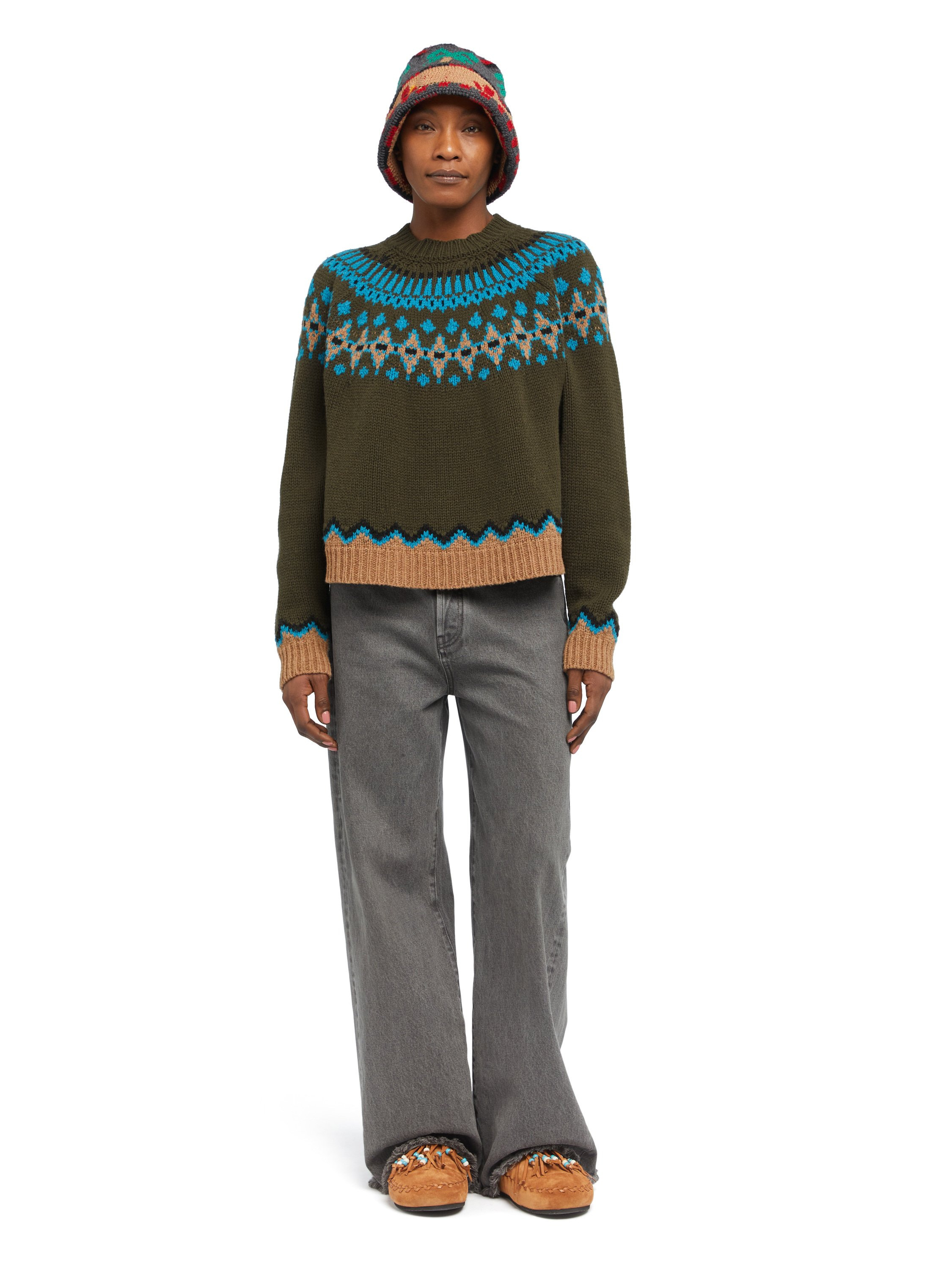 Sweet Winter Sweater - 4