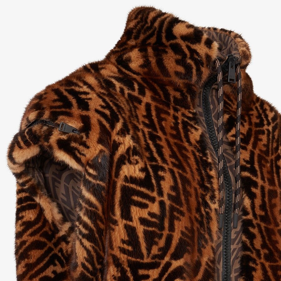 Brown mink gilet - 3