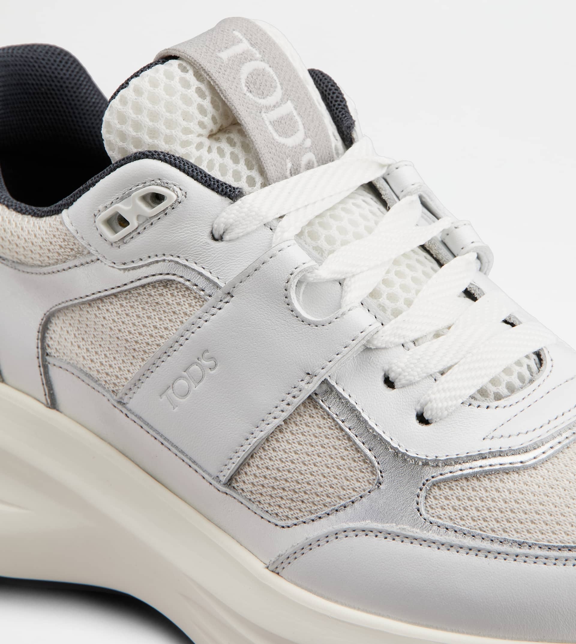 SNEAKERS IN LEATHER AND FABRIC - WHITE, SILVER - 5
