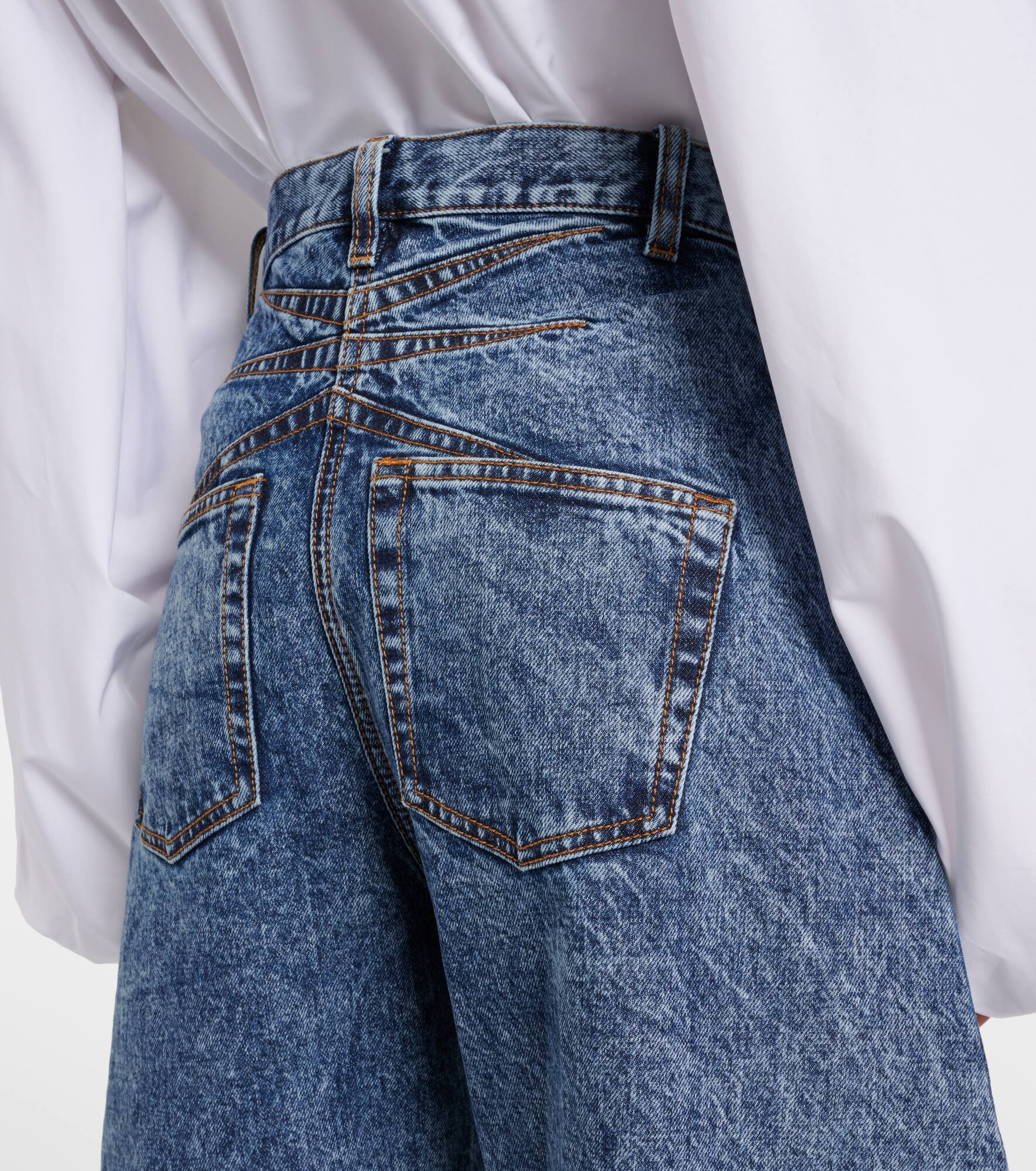 High-rise barrel-leg jeans - 6