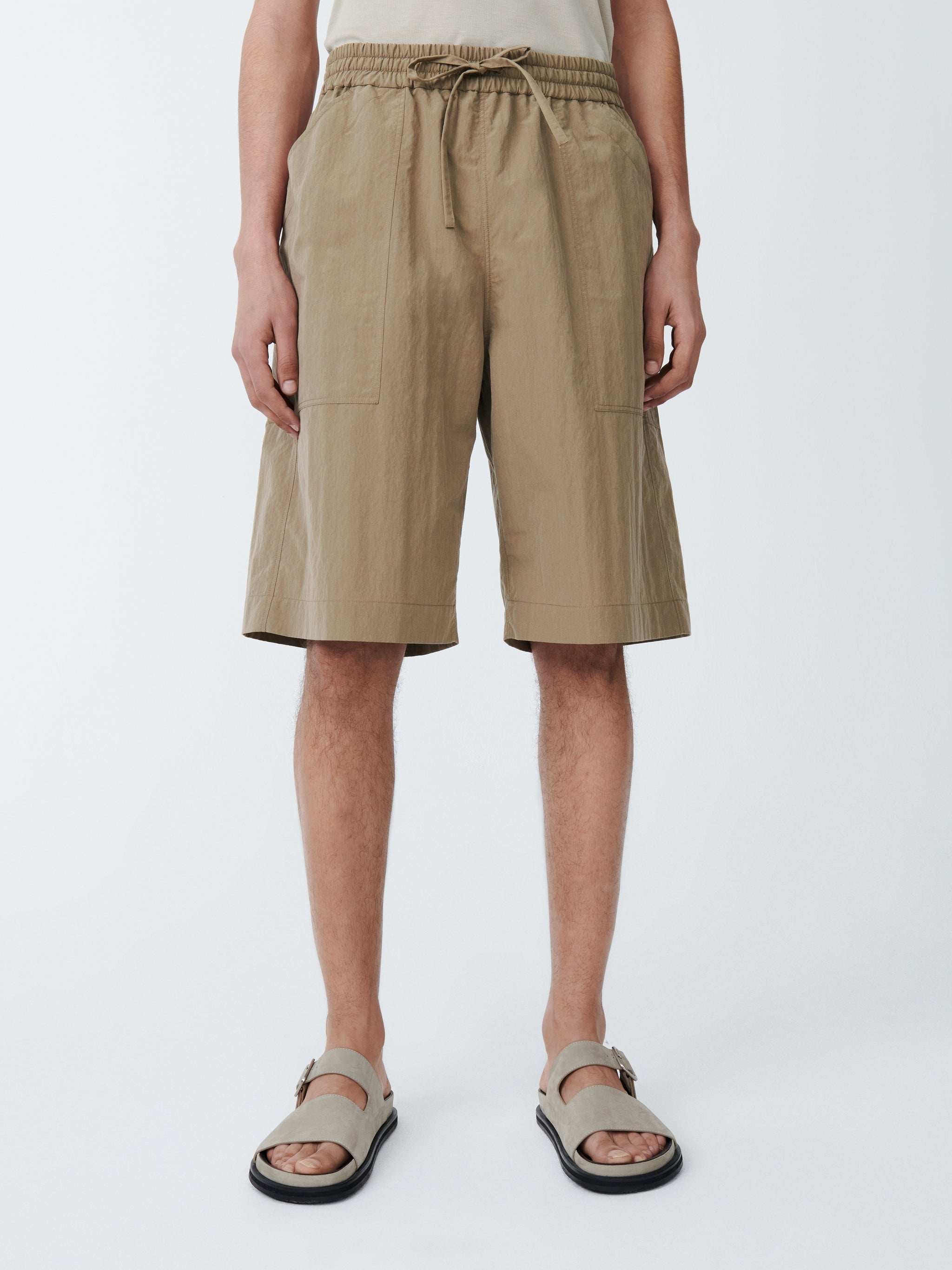 ショートパンツ STUDIO NICHOLSON SS23 'Rio' bermuda shorts (RIO SHELL) STUDIO NICHOLSON SS23 'Rio' bermuda shorts (RIO SHELL