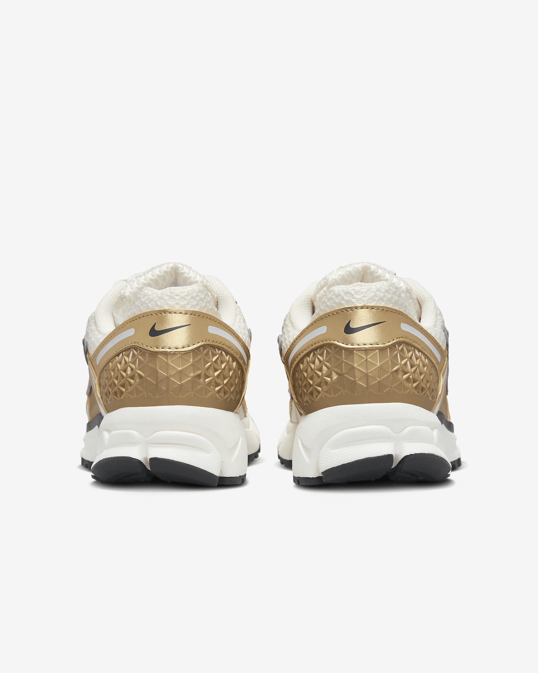 Nike Zoom Vomero 5 Gold Women's Shoes - 7