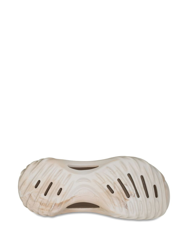 Echo Wave mules 4