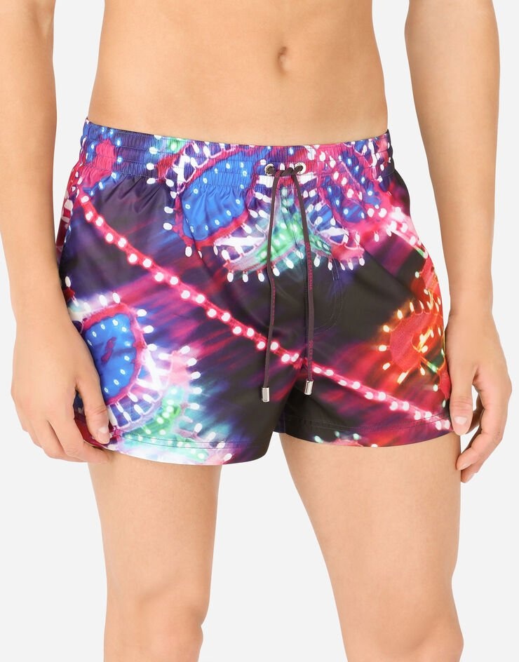 Short swim trunks with illumination print - 4