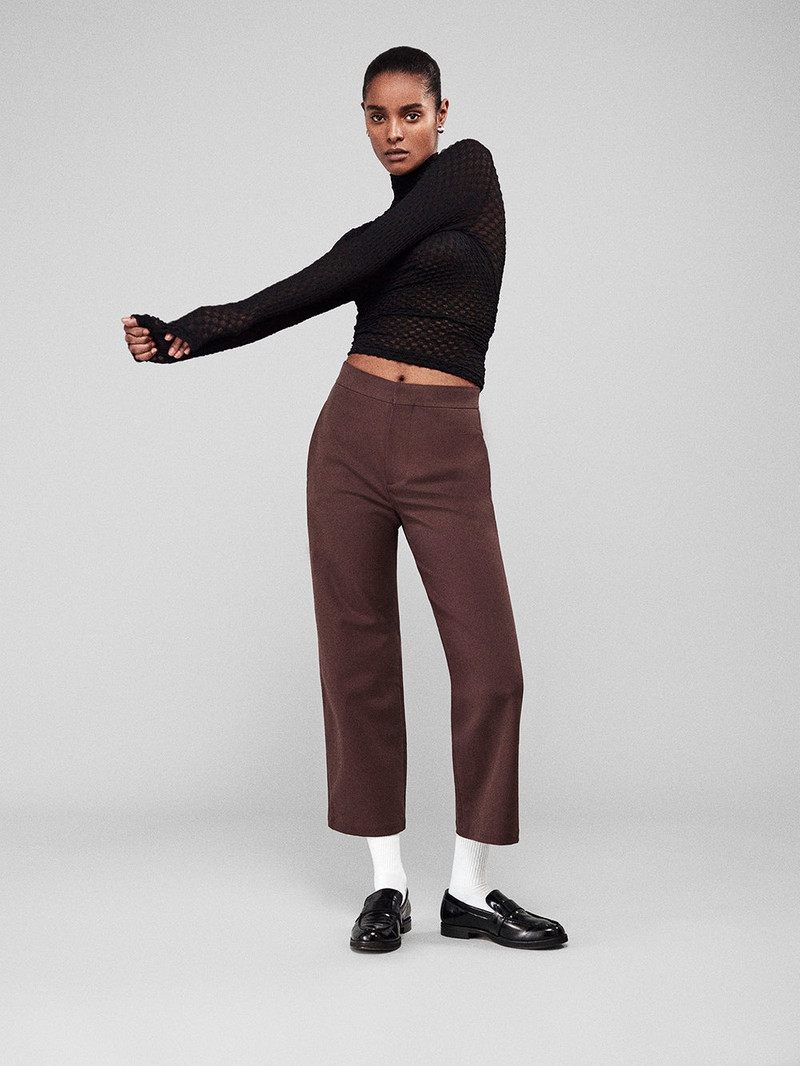 FRAME Le Jane Crop Trouser in Chocolate Brown outlook