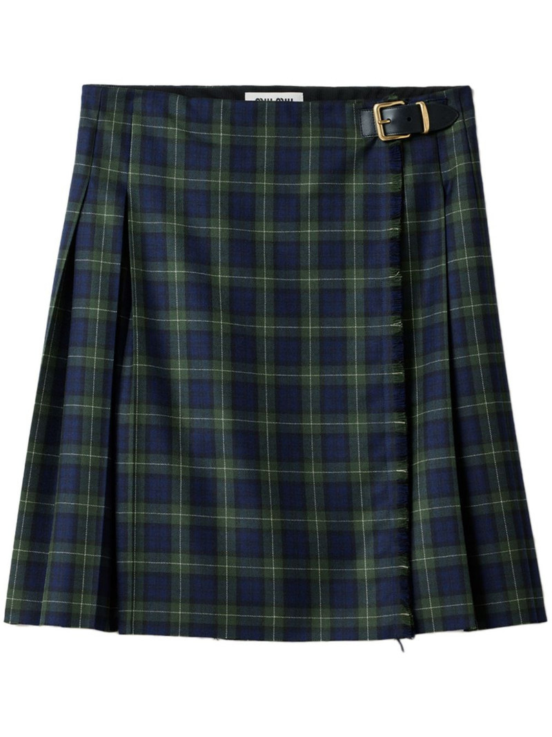 pleated tartan skirt 1