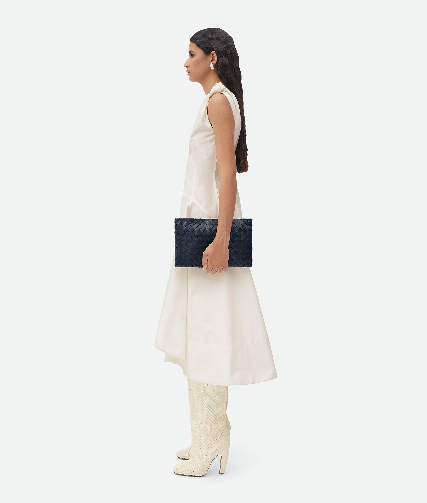 Medium Pouch - 4