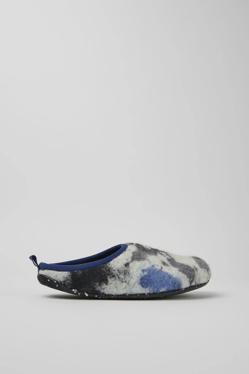 Wabi Blue and black recycled wool slippers for men - 1