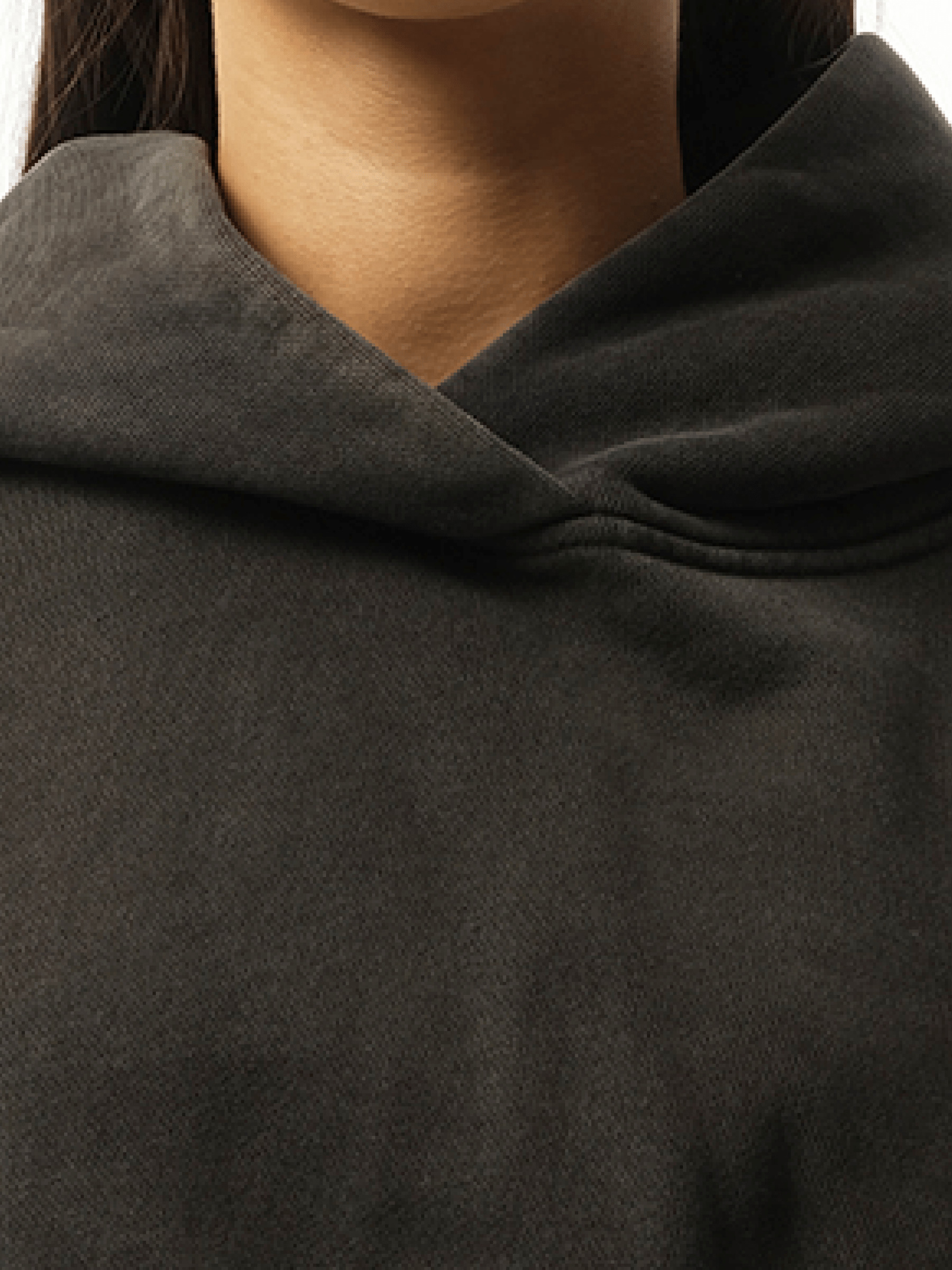 Cropped Heavy Hood in Washed Black - 3