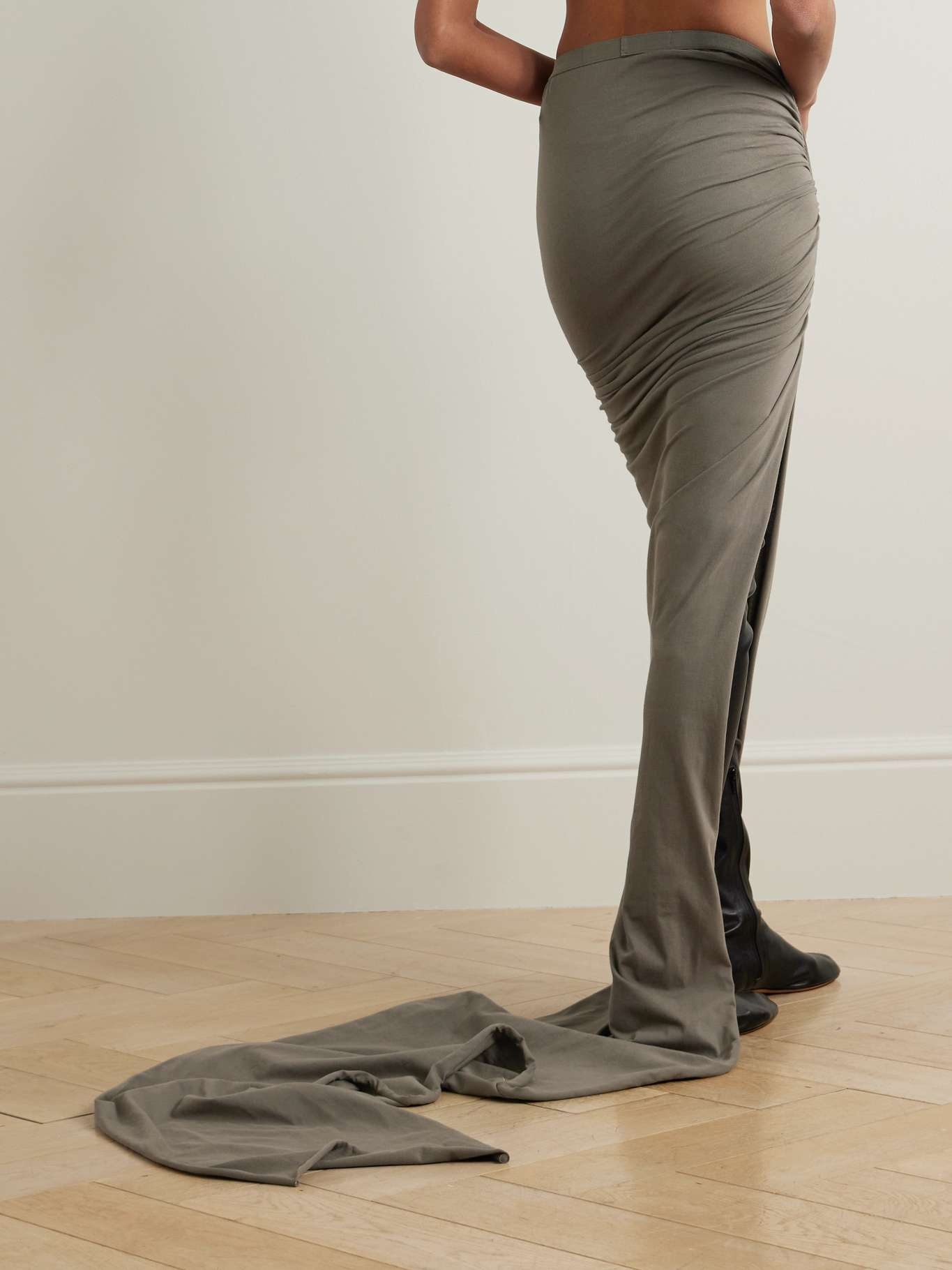 Edfu asymmetric ruched cotton-jersey maxi skirt Gray - 3