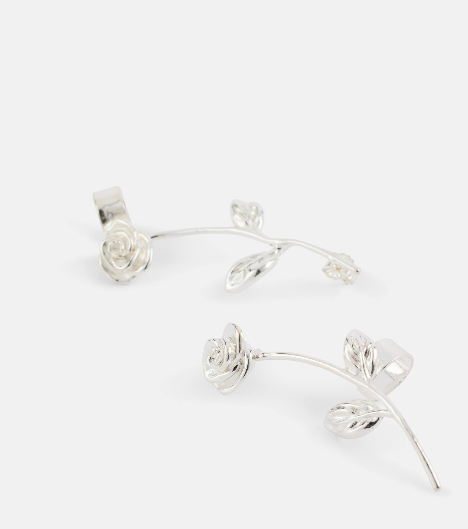 【Magda Butrym】ローズ ear cuffs Rose ear cuffs in silver - Magda Butrym | Mytheresa