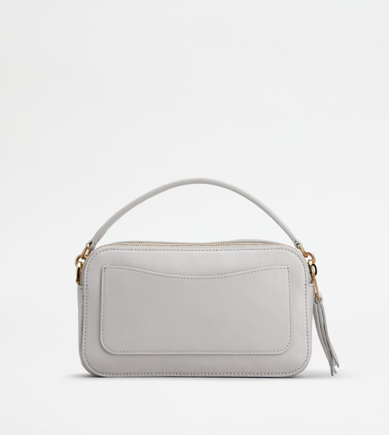 T TIMELESS CAMERA BAG IN LEATHER MINI - GREY 6