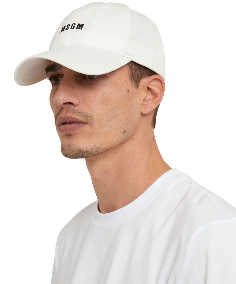 Gabardine cotton baseball cap with embroidered label 3