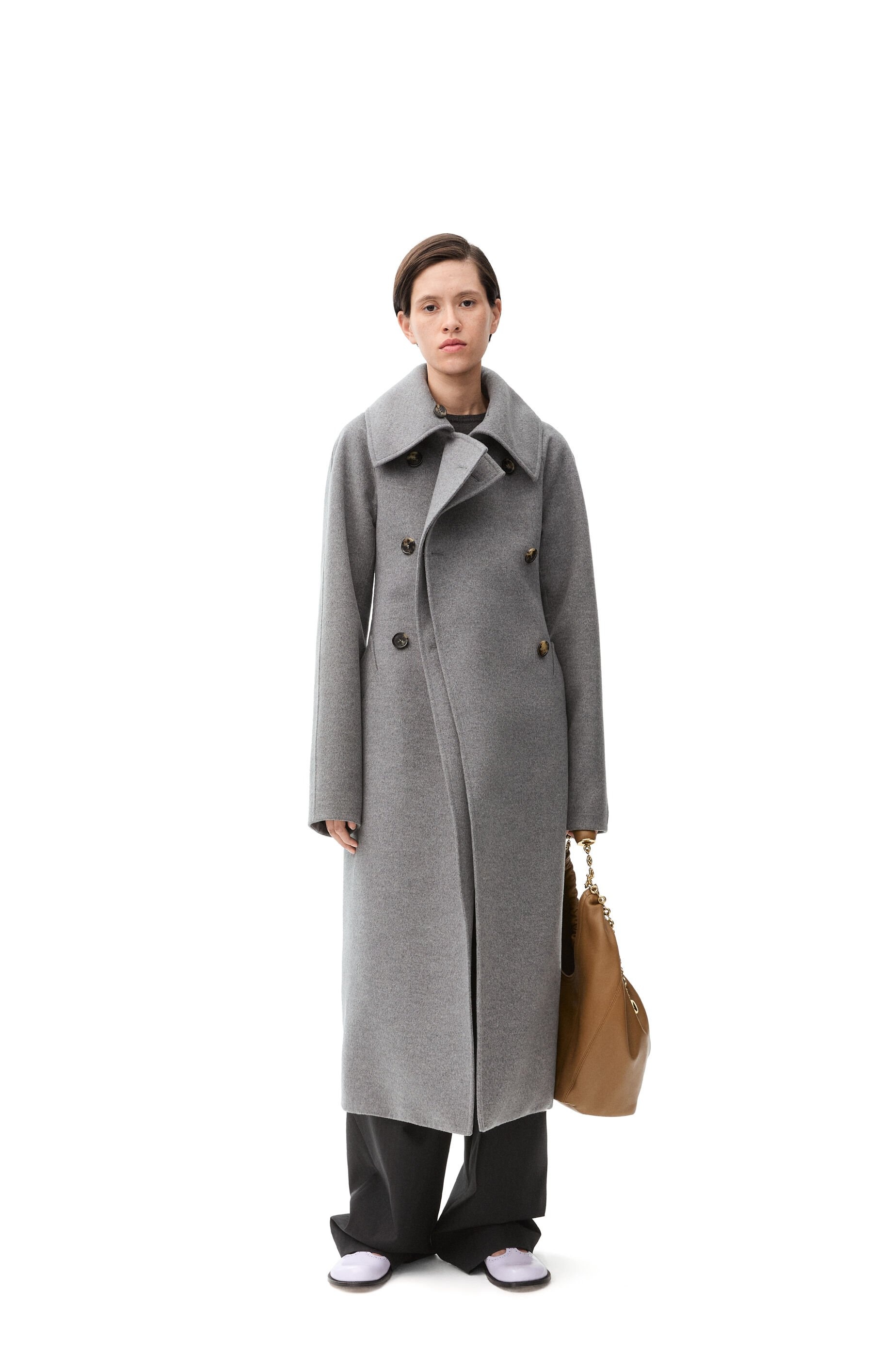 【関税込み】LOEWE Wool and cashmere double-breasted coat Double-breasted coat in wool and cashmere Black - LOEWE