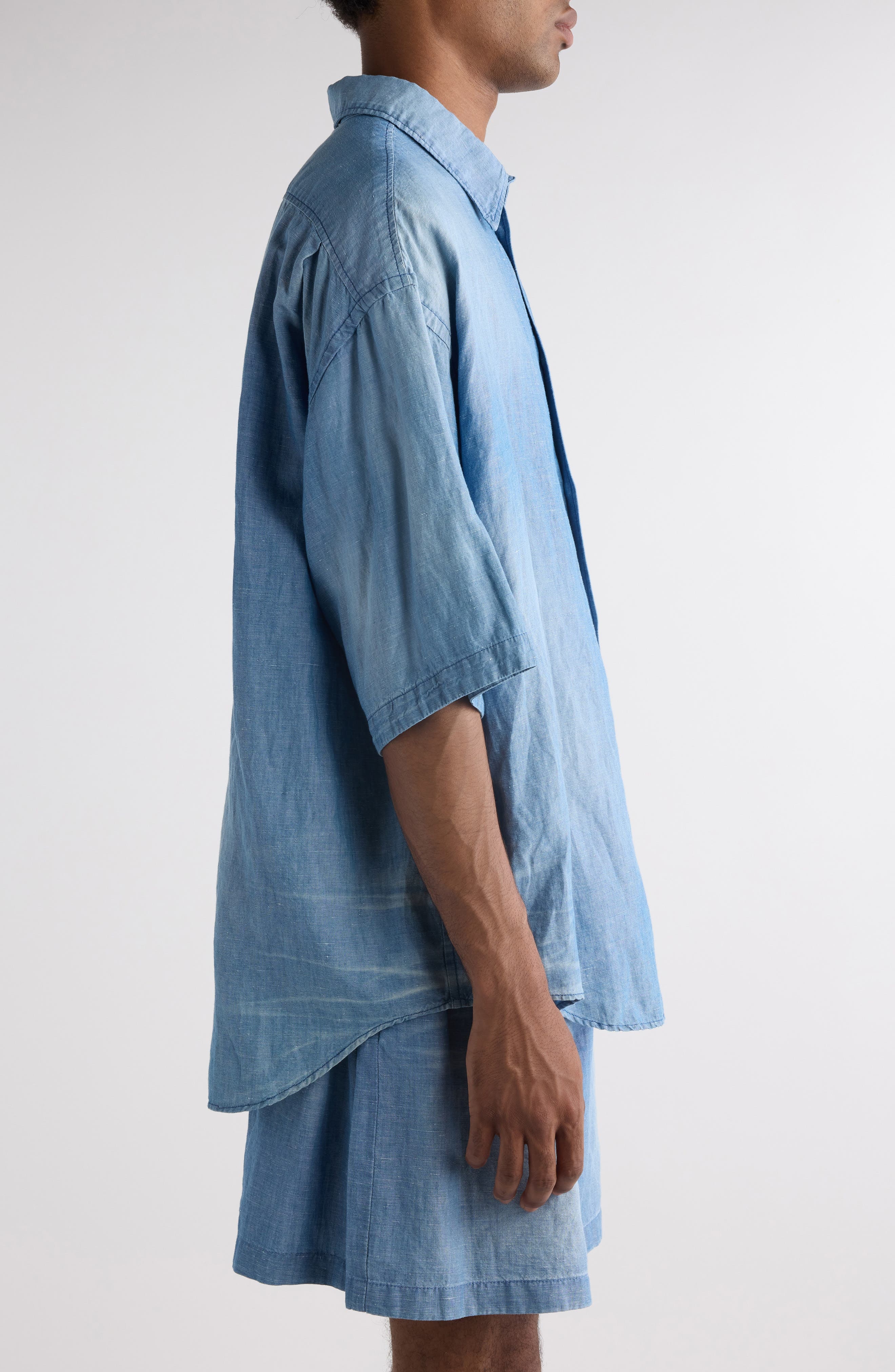 Acne Studios Oversize Short Sleeve Cotton & Linen Chambray Button-Up Shirt in Mid Blue at Nordstrom - 4