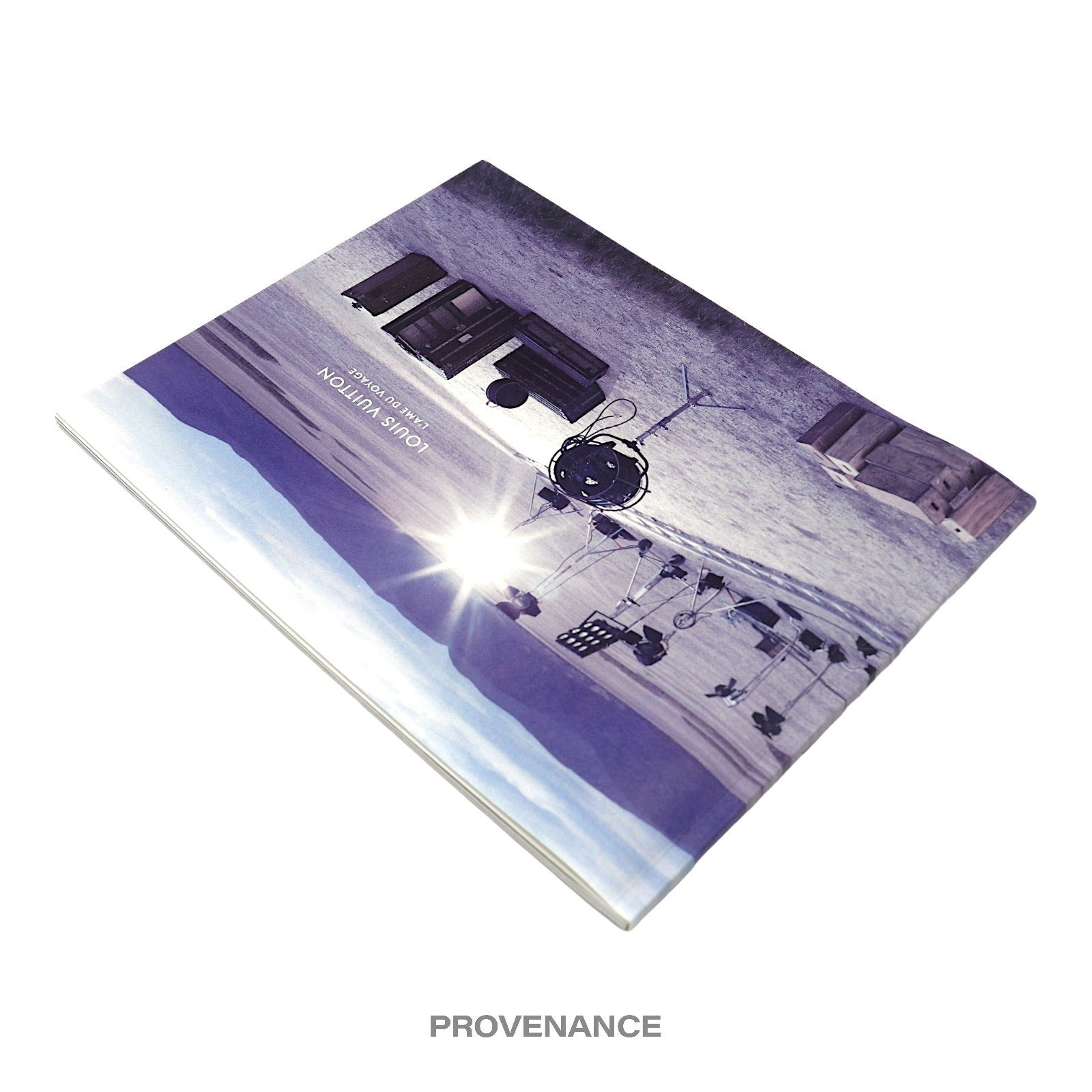 Louis Vuitton "Lame Du Voyage" Travel Look Book - 4